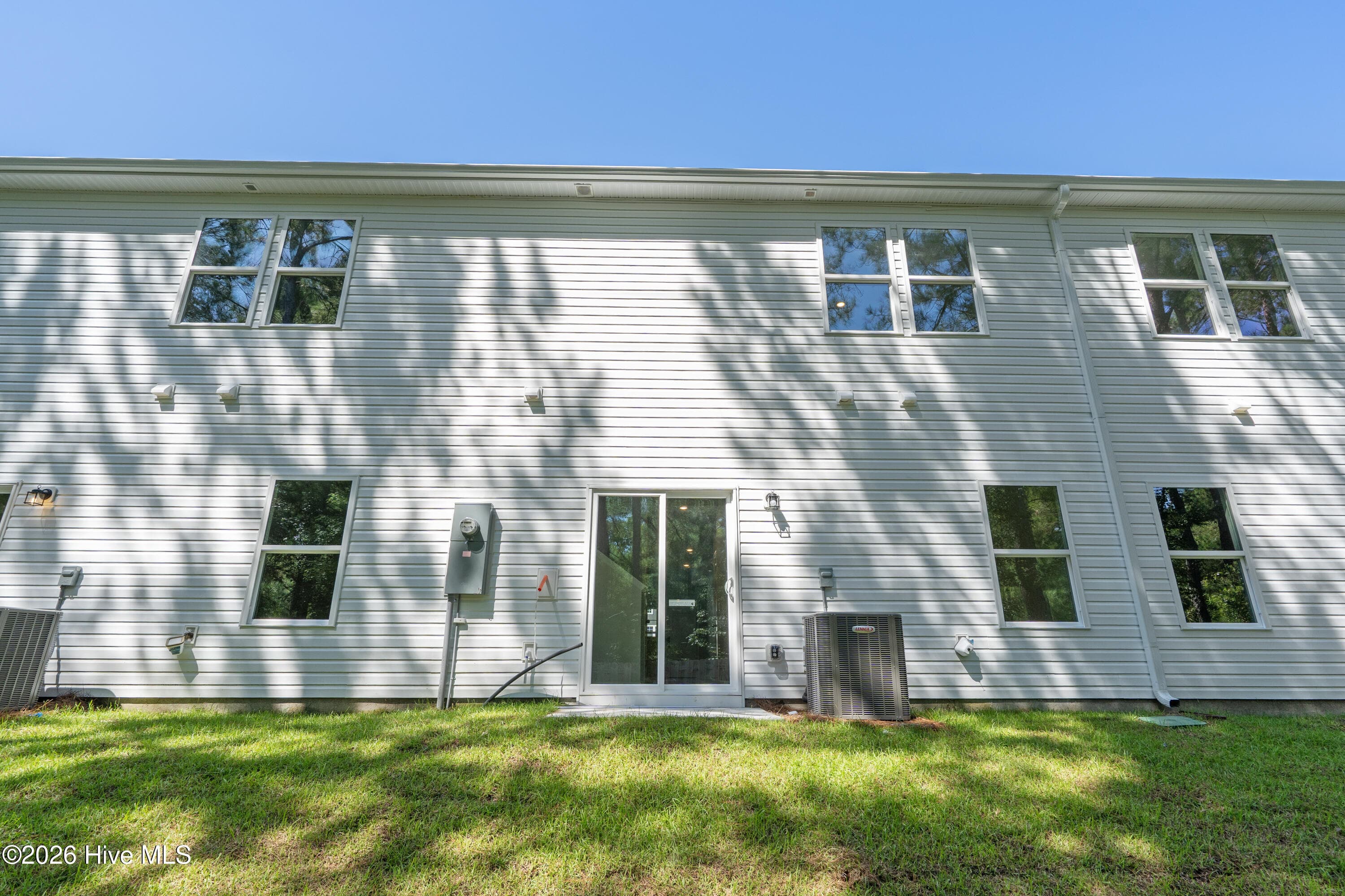 Townhouse at 836 Palm Frond Way NW, Calabash, NC 28467, photo 26 of 41