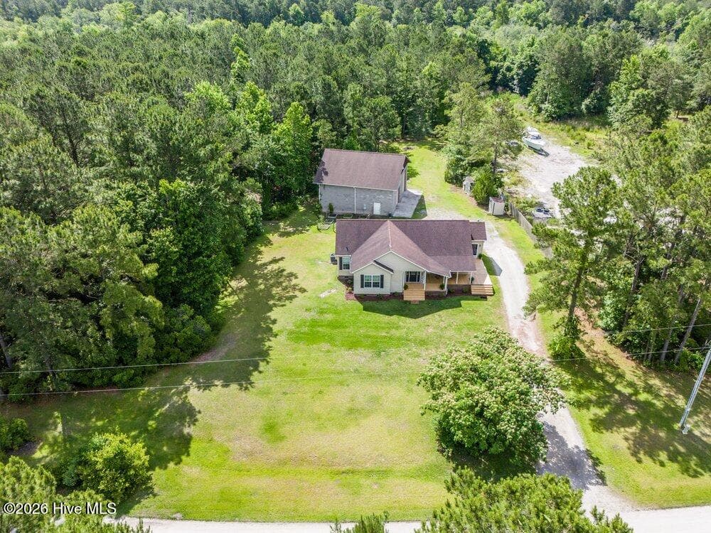 Single Family Residence at 635 Cross Creek Drive, Hampstead, NC 28443, photo 29 of 36