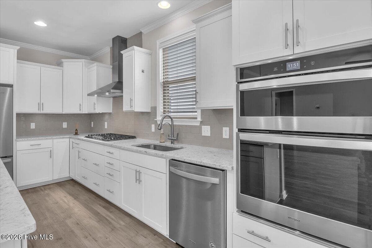 Single Family Residence at 550 Lyrebird Avenue, Wilmington, NC 28412, photo 14 of 78