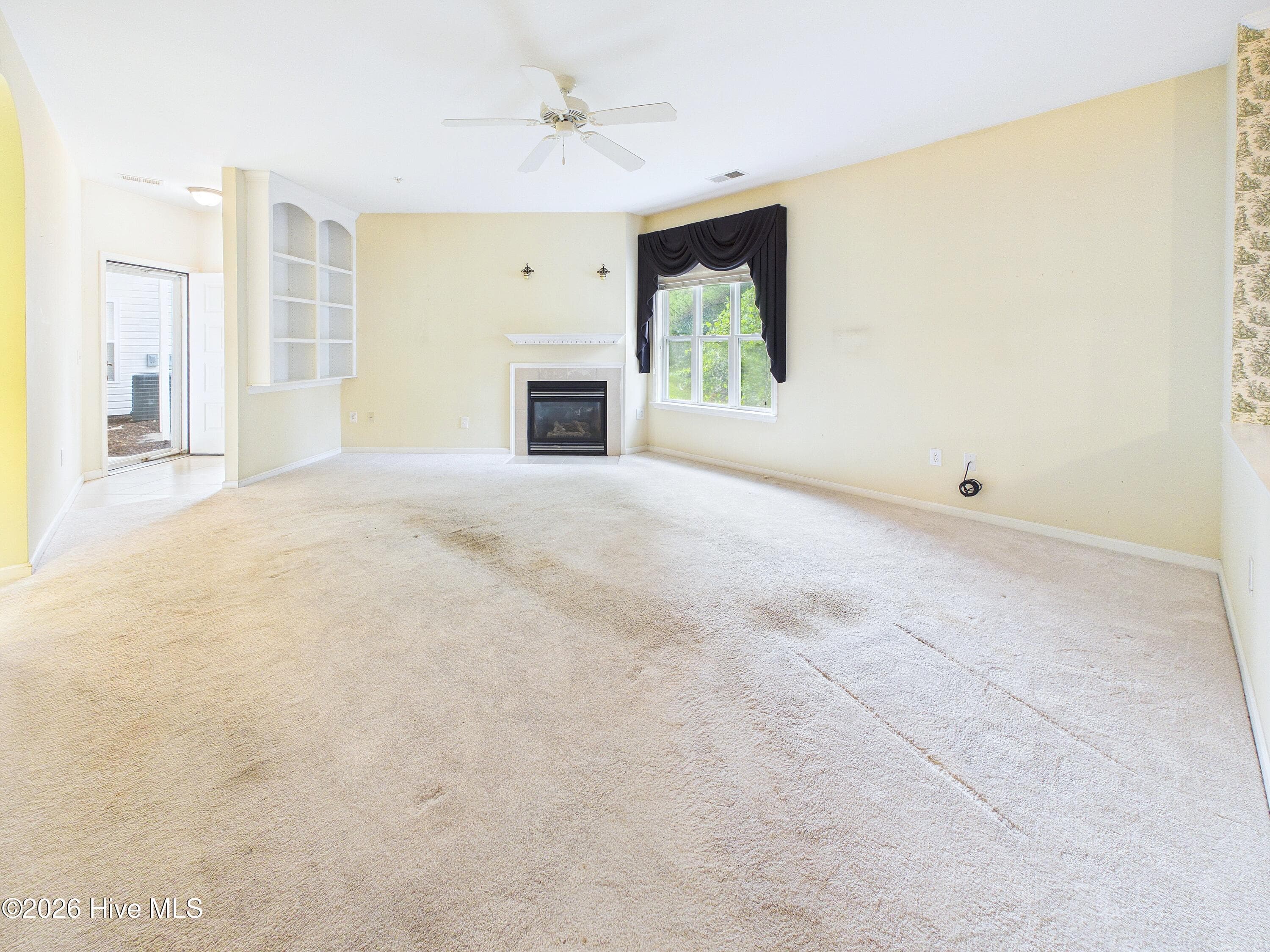 Condominium at 3909 Botsford Court Unit 103, Wilmington, NC 28412, photo 15 of 95