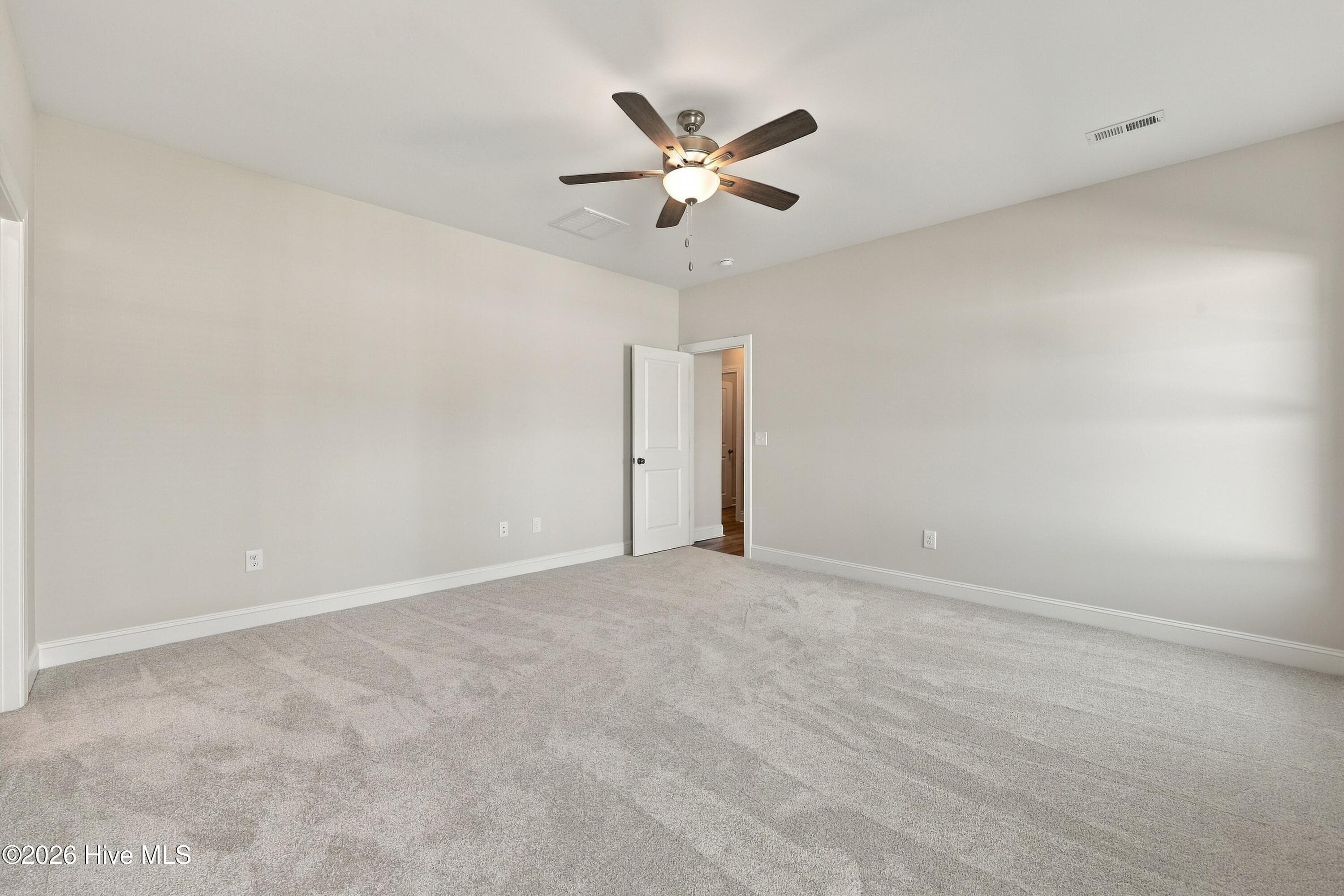 owner suite plenty of room for a king size bedroom set - 3229 Meadow Drive, Farmville, NC 27828