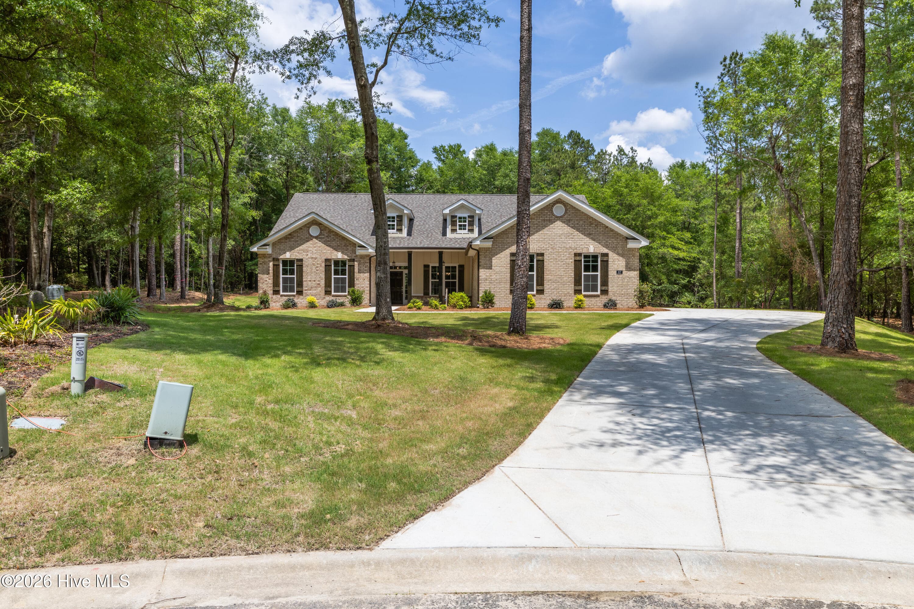 Single Family Residence at 317 Merrifield Court, Aiken, SC 29803, photo 10 of 85