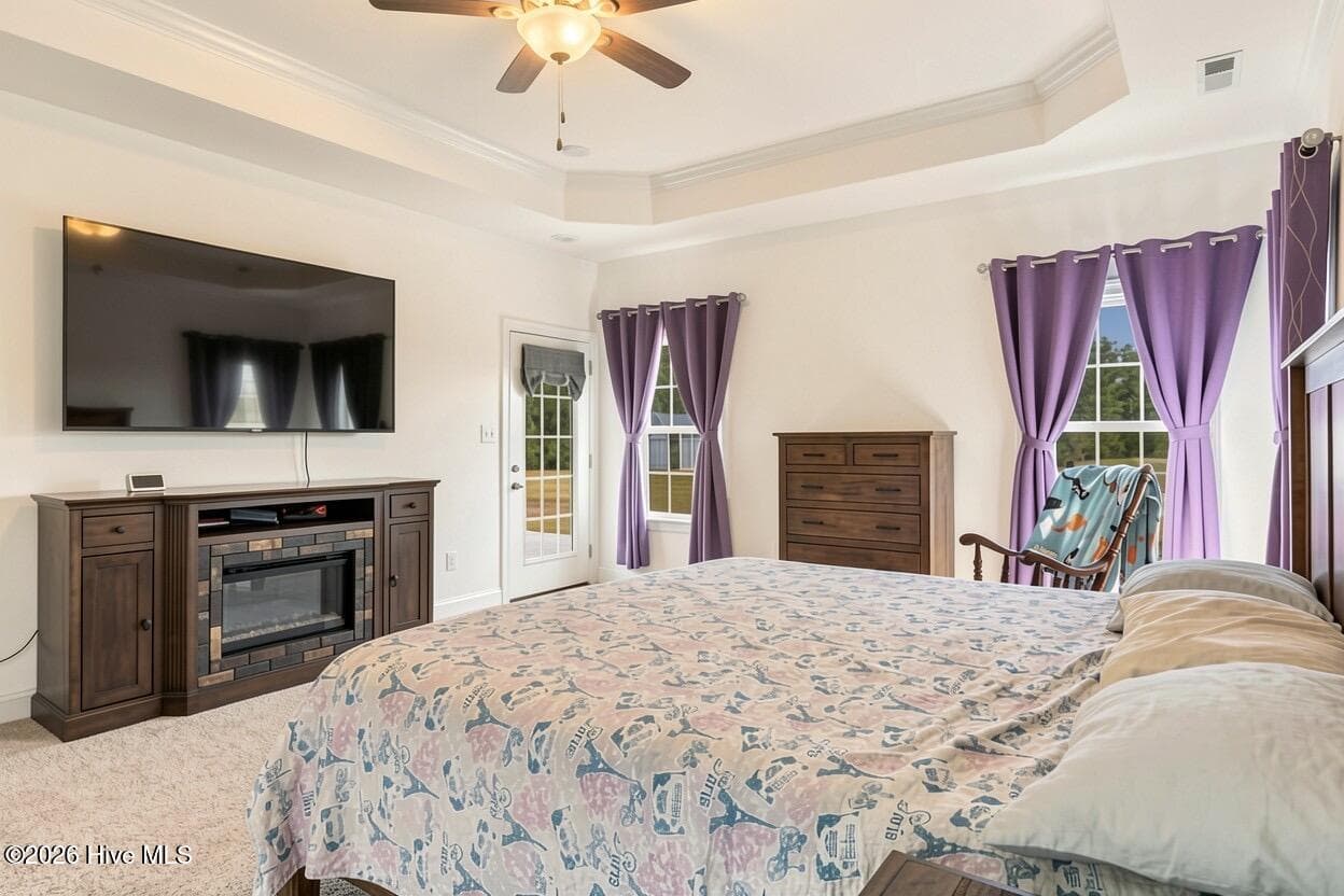 With access to the patio out back - 2019 Tarpon Trail, New Bern, NC 28562