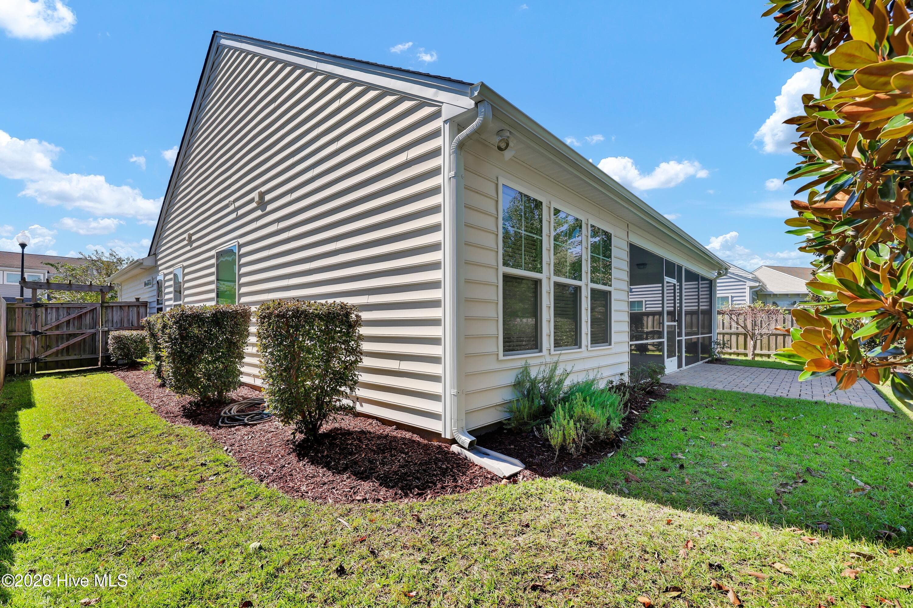 Single Family Residence at 512 Steele Loop, Wilmington, NC 28411, photo 30 of 31