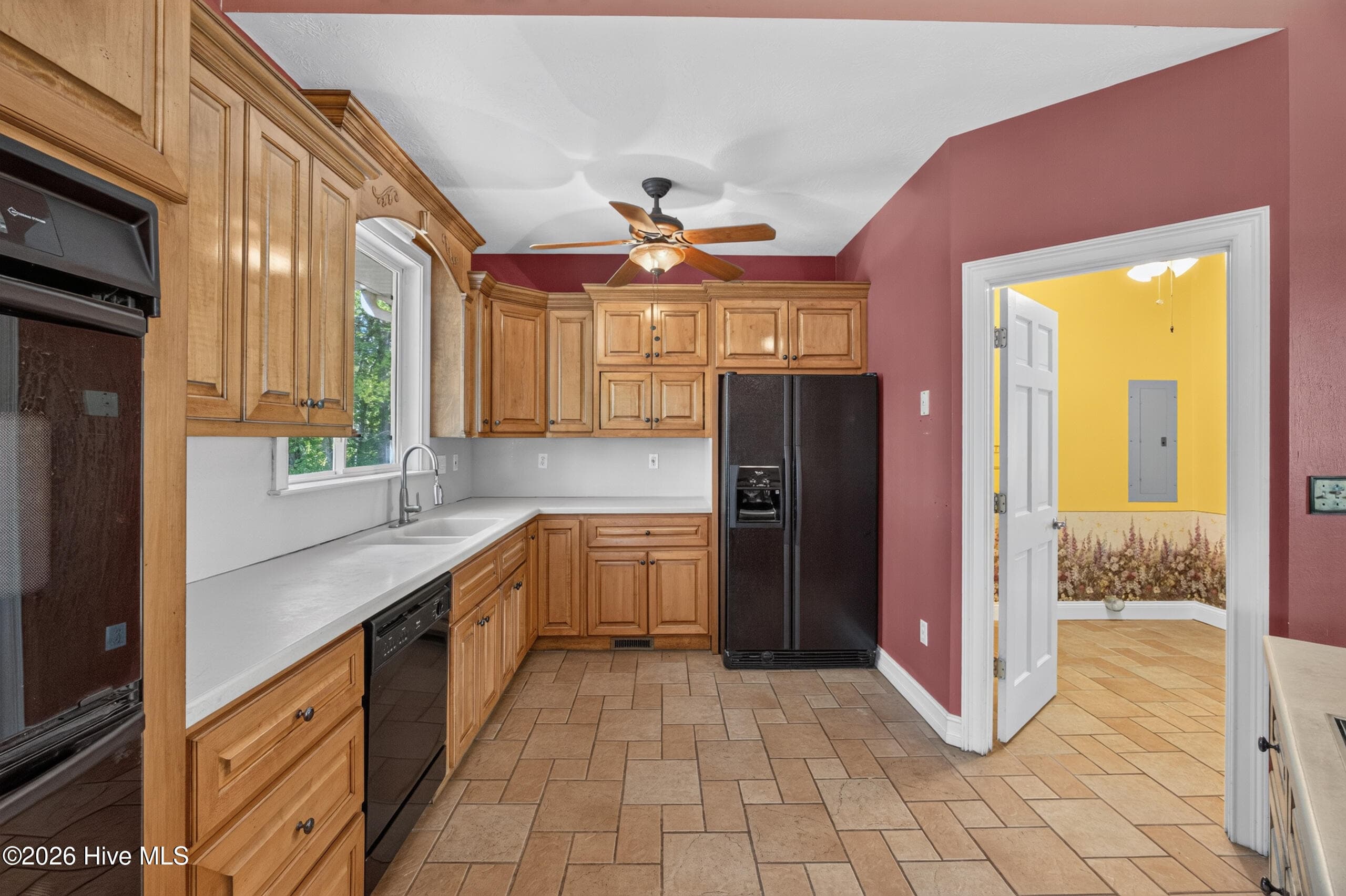 Single Family Residence at 138 Ashwood Drive, North Augusta, SC 29860, photo 2 of 3