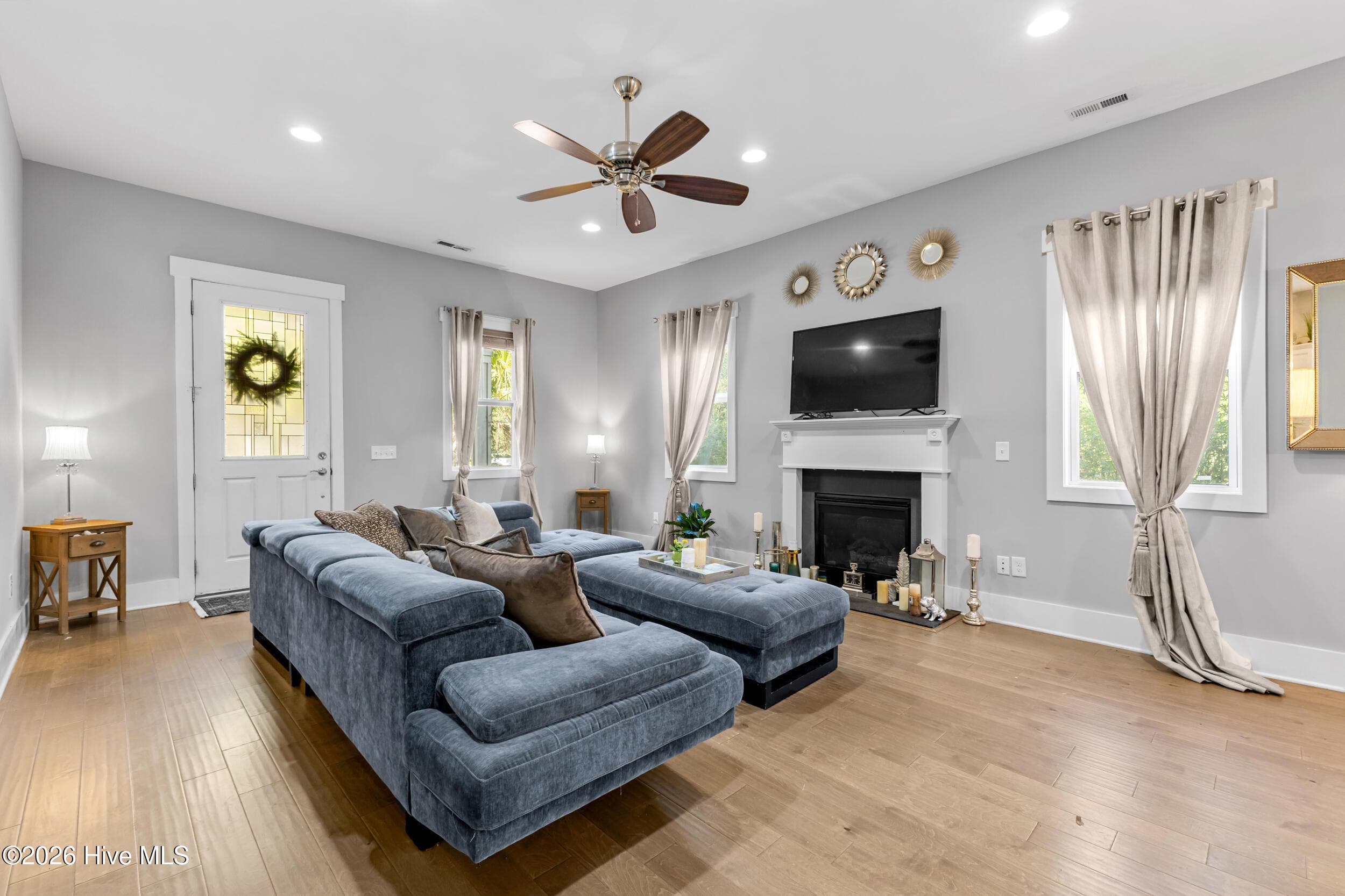 Single Family Residence at 2005 Cane Island Place, Wilmington, NC 28409, photo 5 of 35