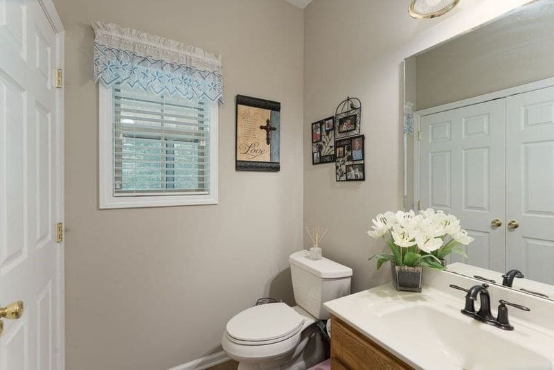 Single Family Residence at 334 Avery Scroggs Road, Hayesville, NC 28904, Hayesville, photo 3 of 3