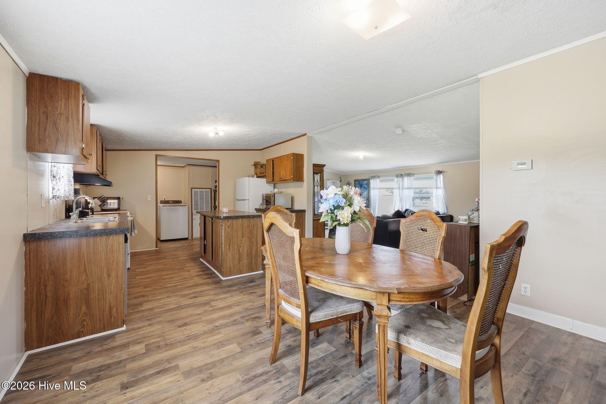 Manufactured Home at 260 Low Ground Road, Enfield, NC 27823, photo 5 of 9