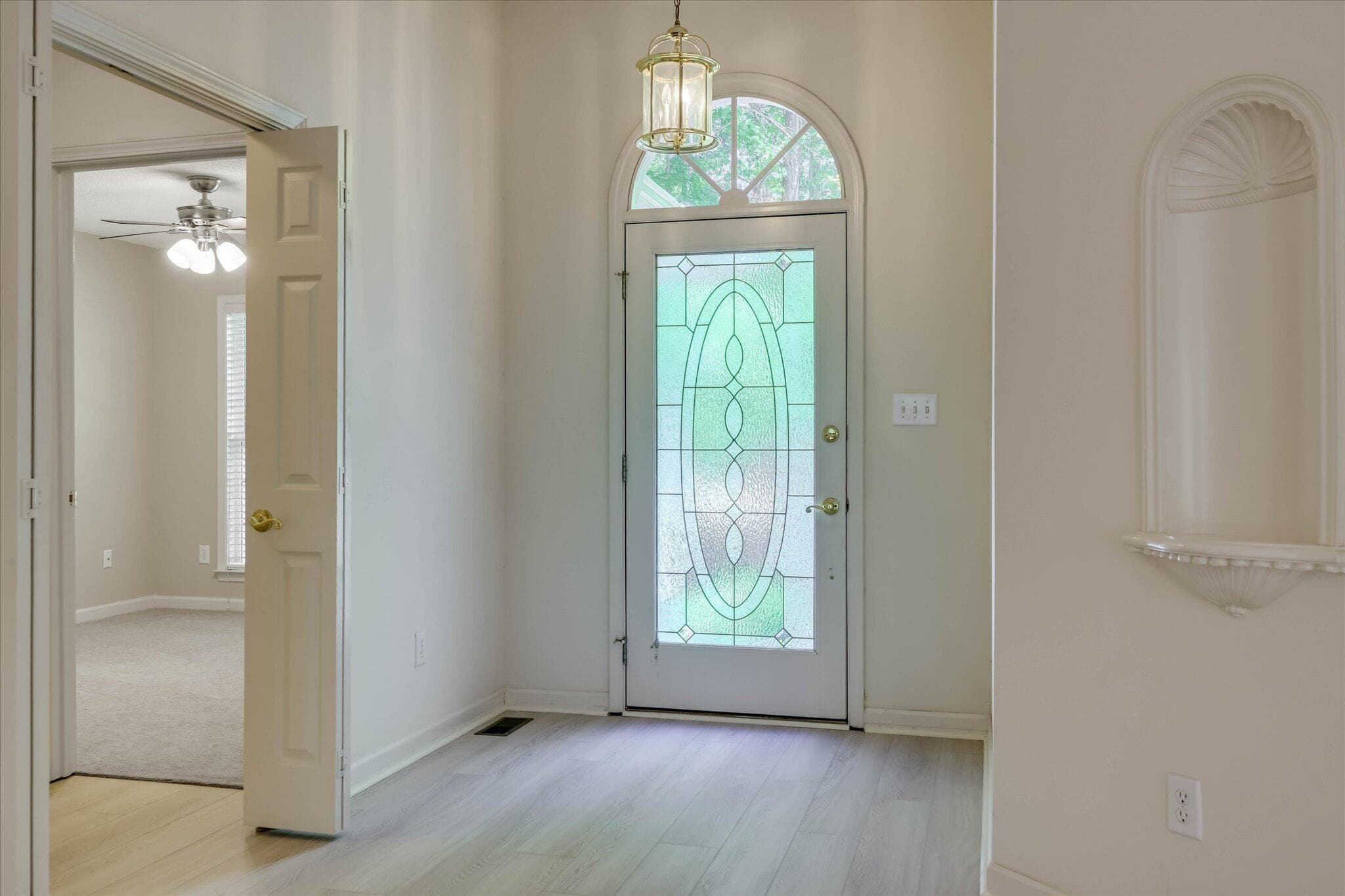 Single Family Residence at 109 Hickory Point, McCormick, SC 29835, photo 6 of 54