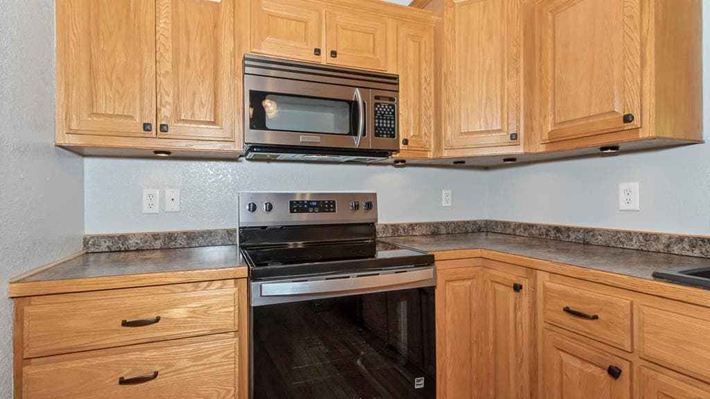 Single Family Residence at 815 Smokey Hollow Drive, Murphy, NC 28906, photo 17 of 50