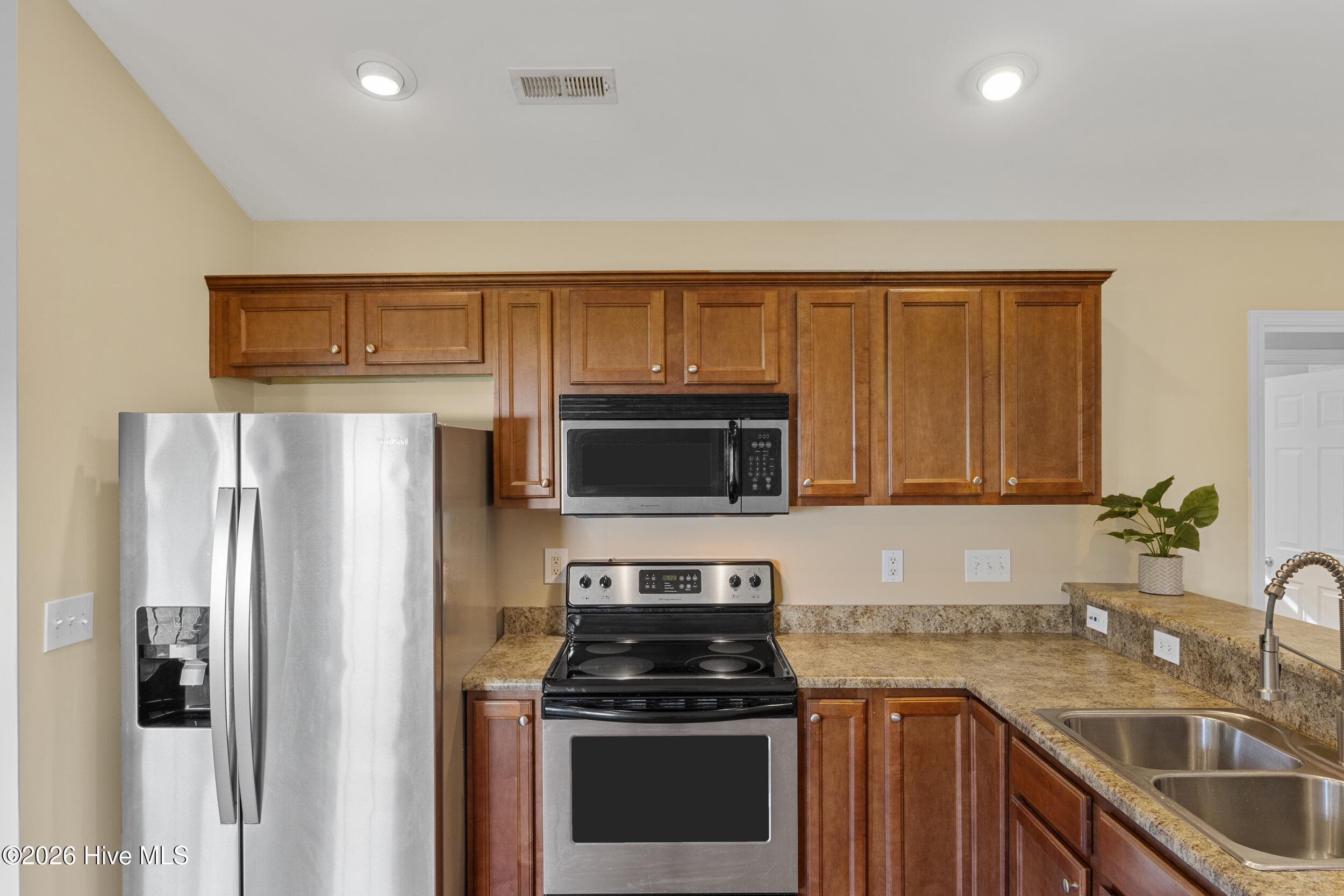 Single Family Residence at 1019 Stony Woods Lane, Leland, NC 28451, photo 18 of 53