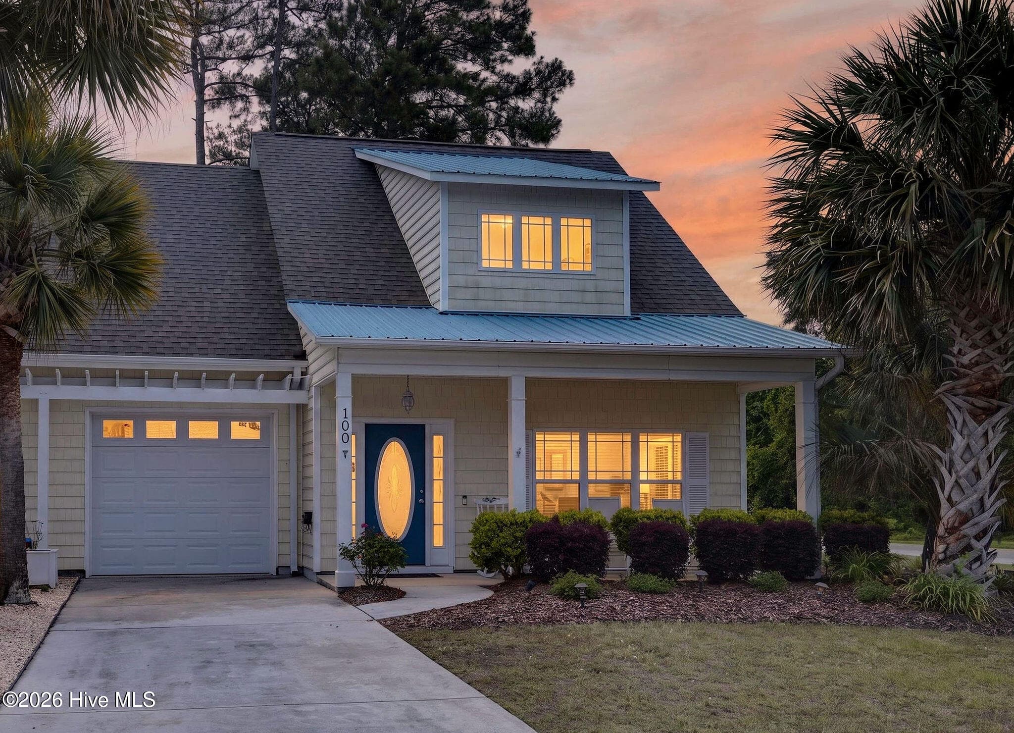 Townhouse at 100 Painted Bunting Court, Hampstead, NC 28443, photo 4 of 58