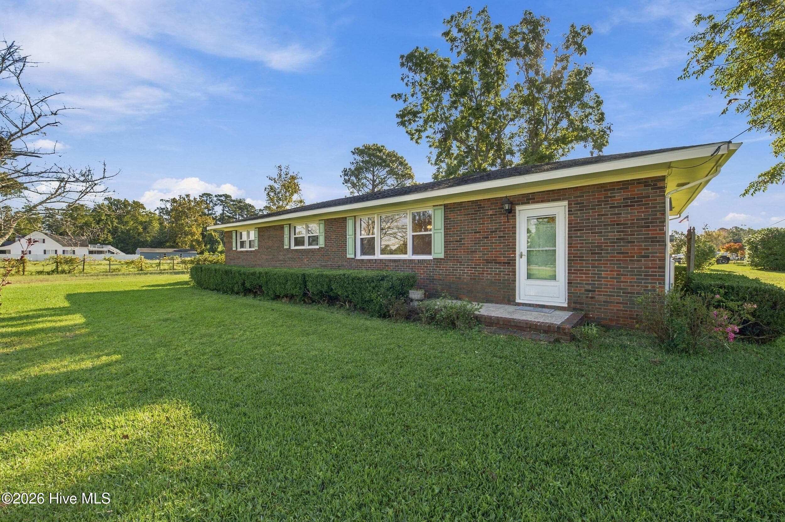 Single Family Residence at 1650 N Kerr Avenue, Wilmington, NC 28405, Wilmington, photo 7 of 38