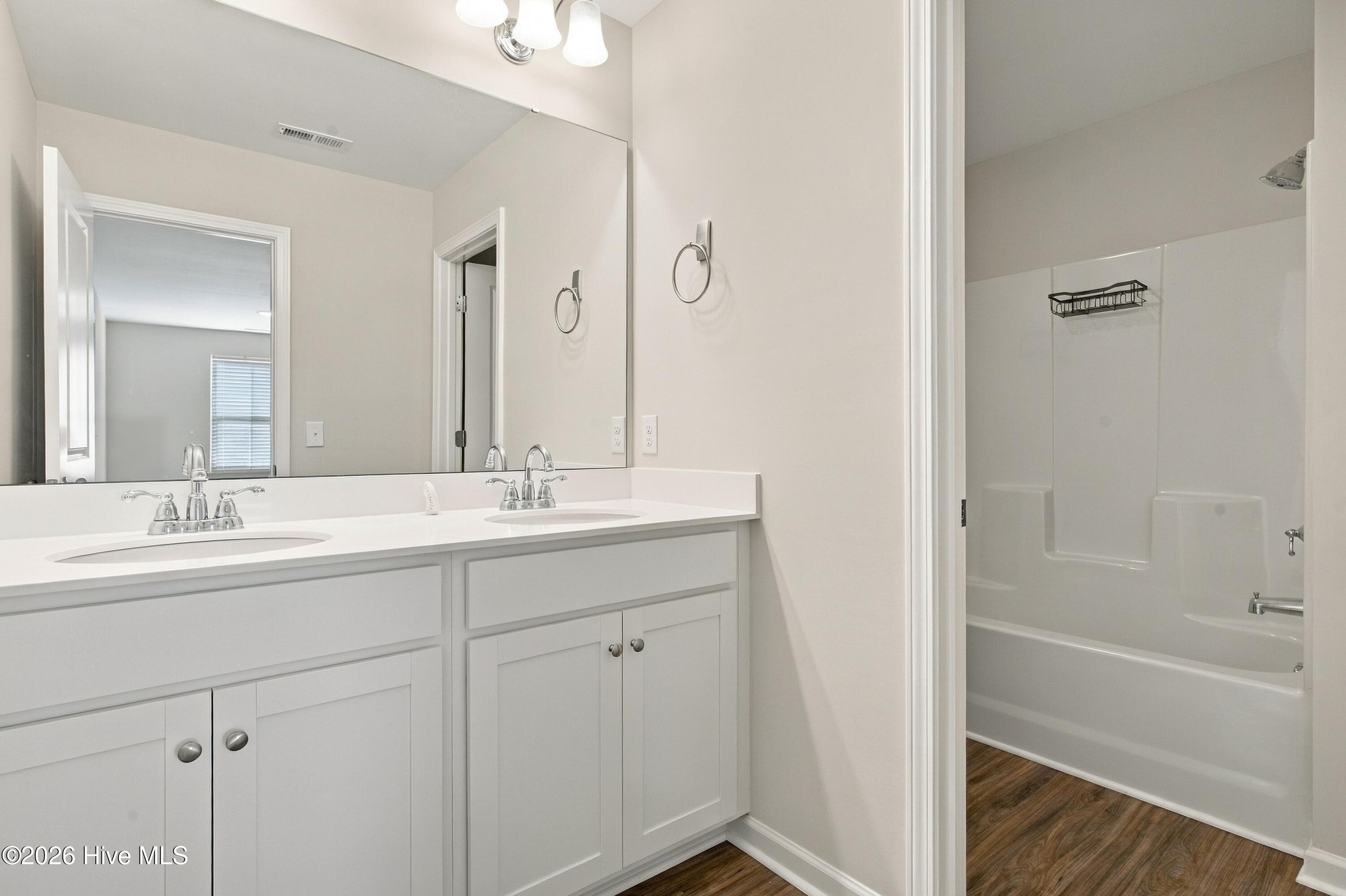 Townhouse at 1008 Birds Nest Cove, Leland, NC 28451, photo 18 of 34