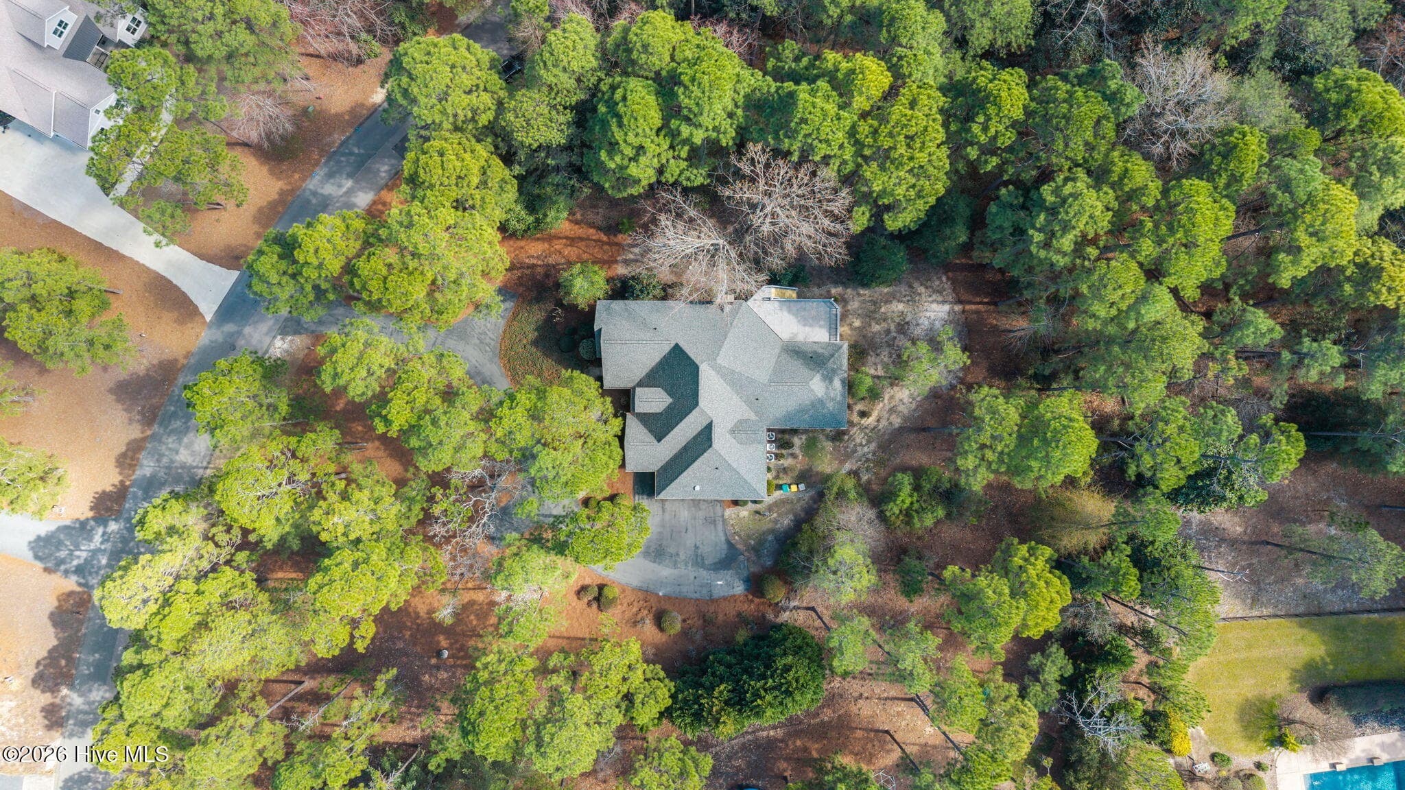 Over the top and not crowding by neighbors. - 22 Lochmere Drive, Pinehurst, NC 28374