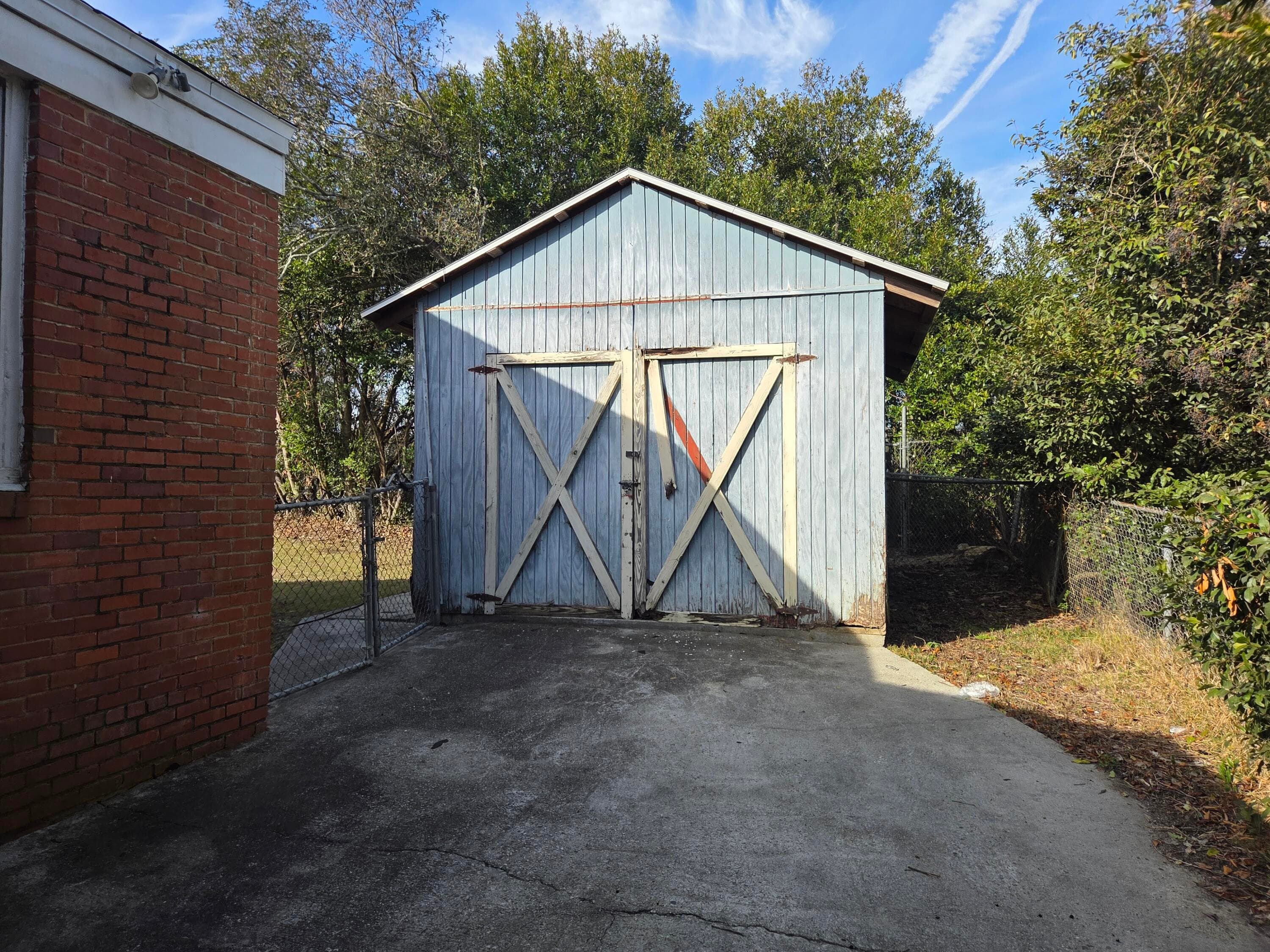 Single Family Residence at 717 Tucker Avenue, Waynesboro, GA 30830, photo 3 of 17
