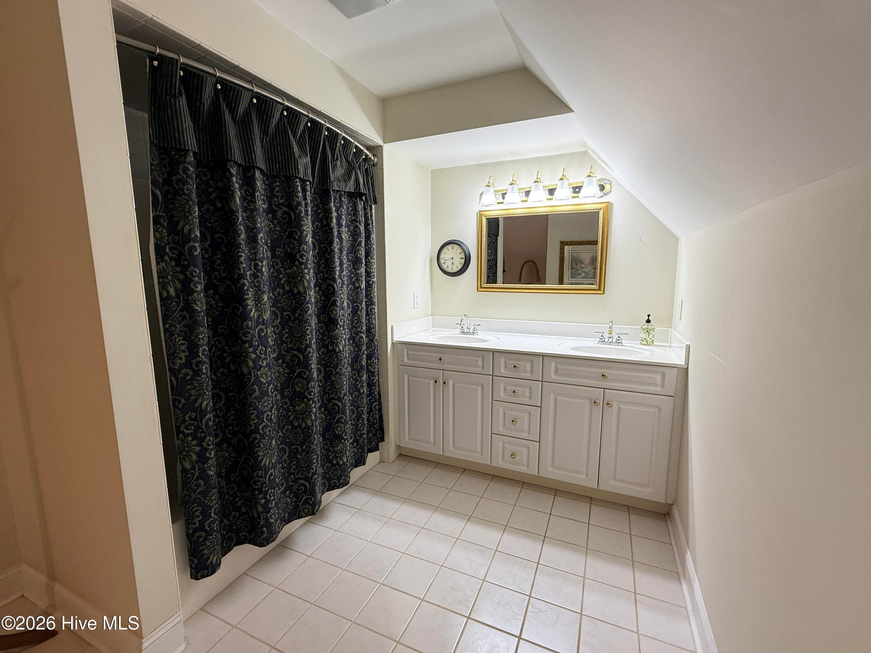 Single Family Residence at 722 S Paisley Court, Wilmington, NC 28409, photo 68 of 114