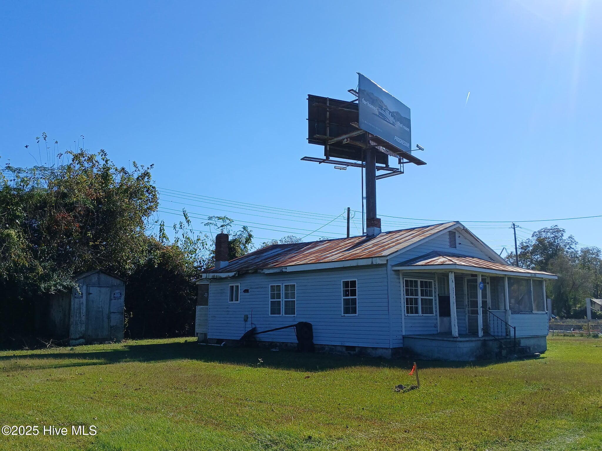 Single Family Residence at 409 Plum Street, New Bern, NC 28560, photo 16 of 22