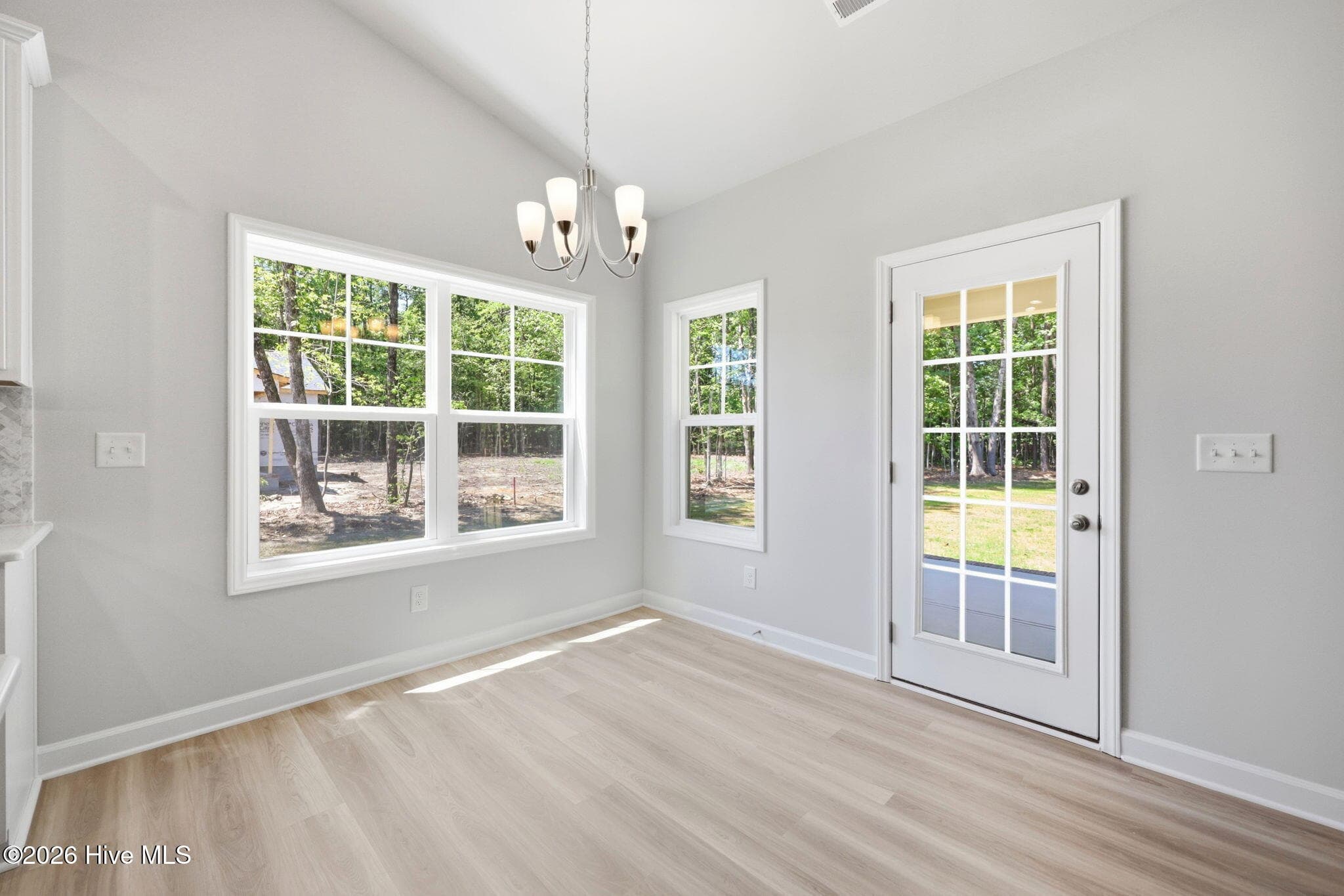 Single Family Residence at 2980 Tucker Hill Drive, Grimesland, NC 27837, photo 20 of 63