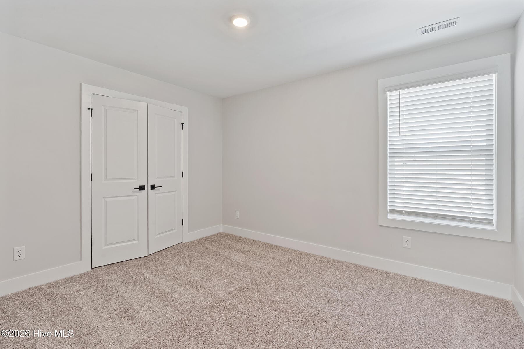 Single Family Residence at 220 S Umbrella Palm Drive, Hampstead, NC 28443, photo 20 of 21