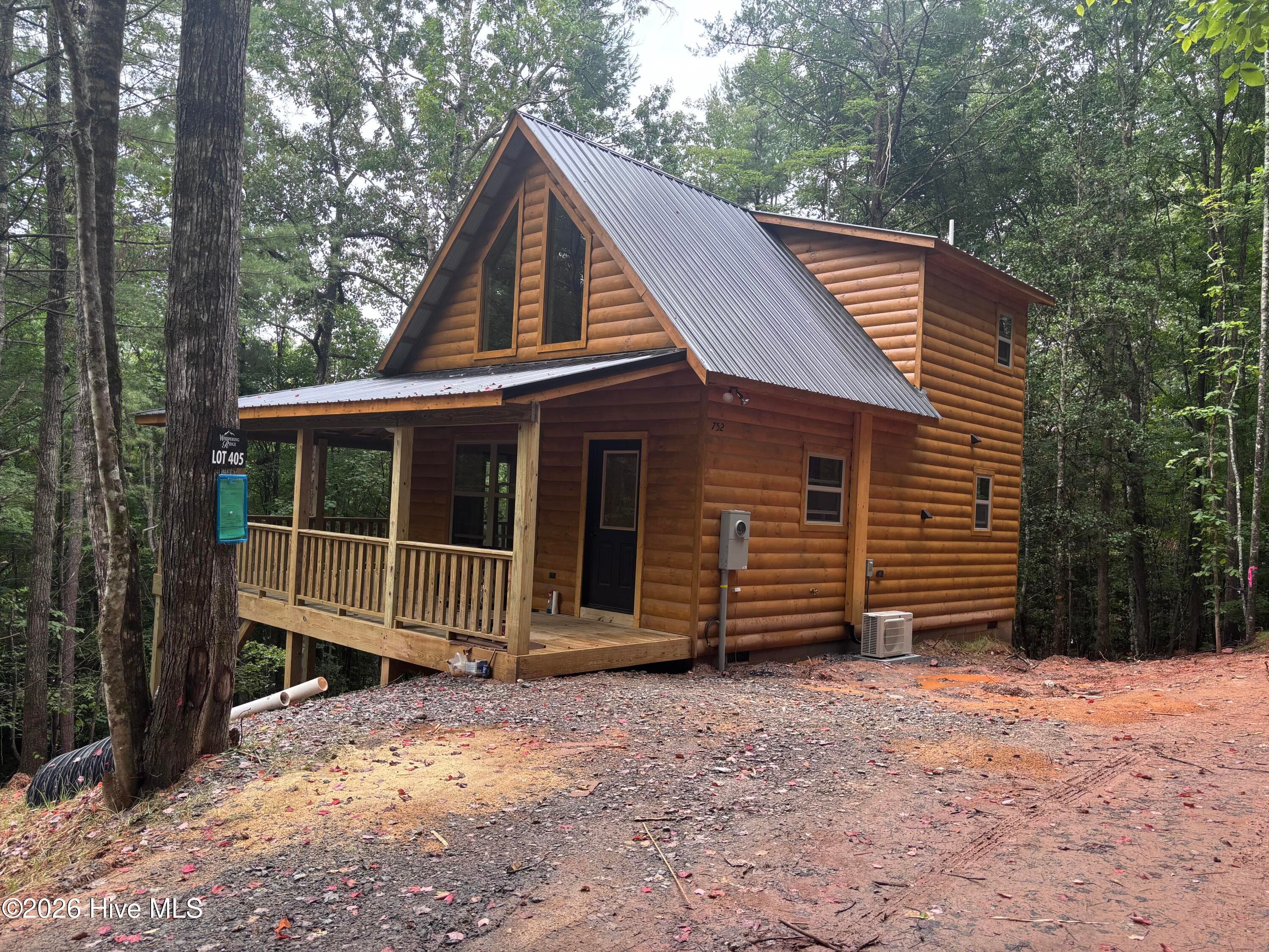 Single Family Residence at 752 Whispering Ridge Drive, Murphy, NC 28906, photo 3 of 38