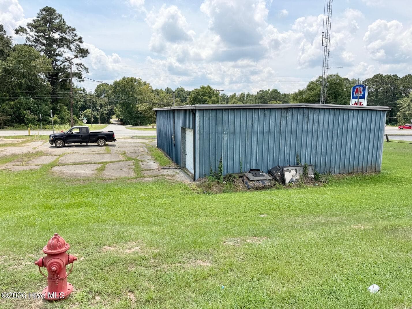 Commercial Sale at 925 Charles Perry Avenue, Sardis, GA 28761, photo 4 of 17