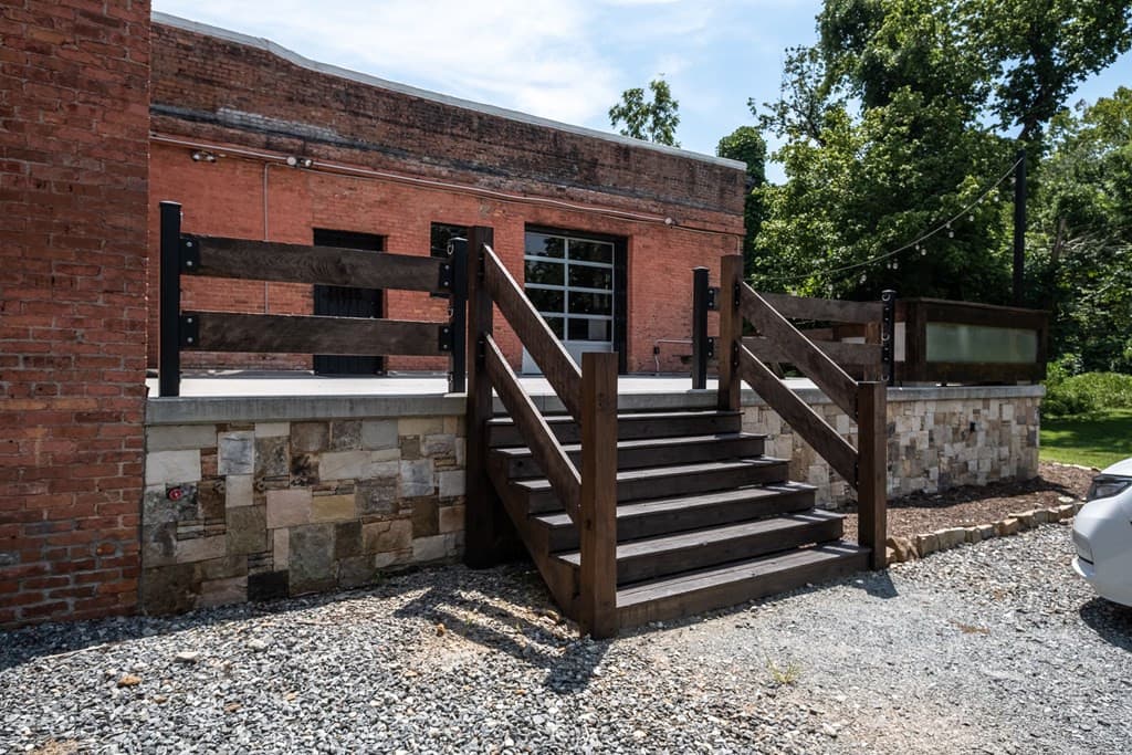 Warehouse at 11 Railroad Street, Murphy, NC 28906, photo 4 of 7