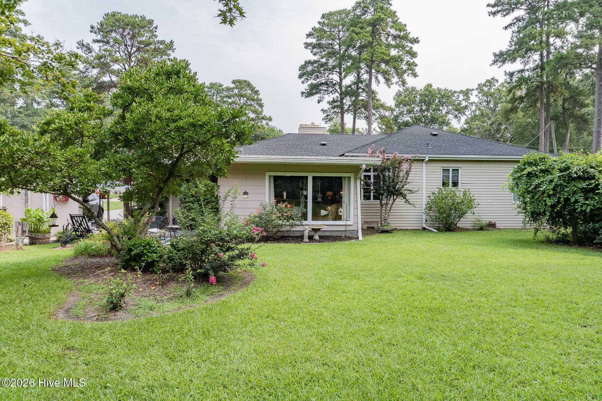 226 E College Street, Whiteville, NC 28472