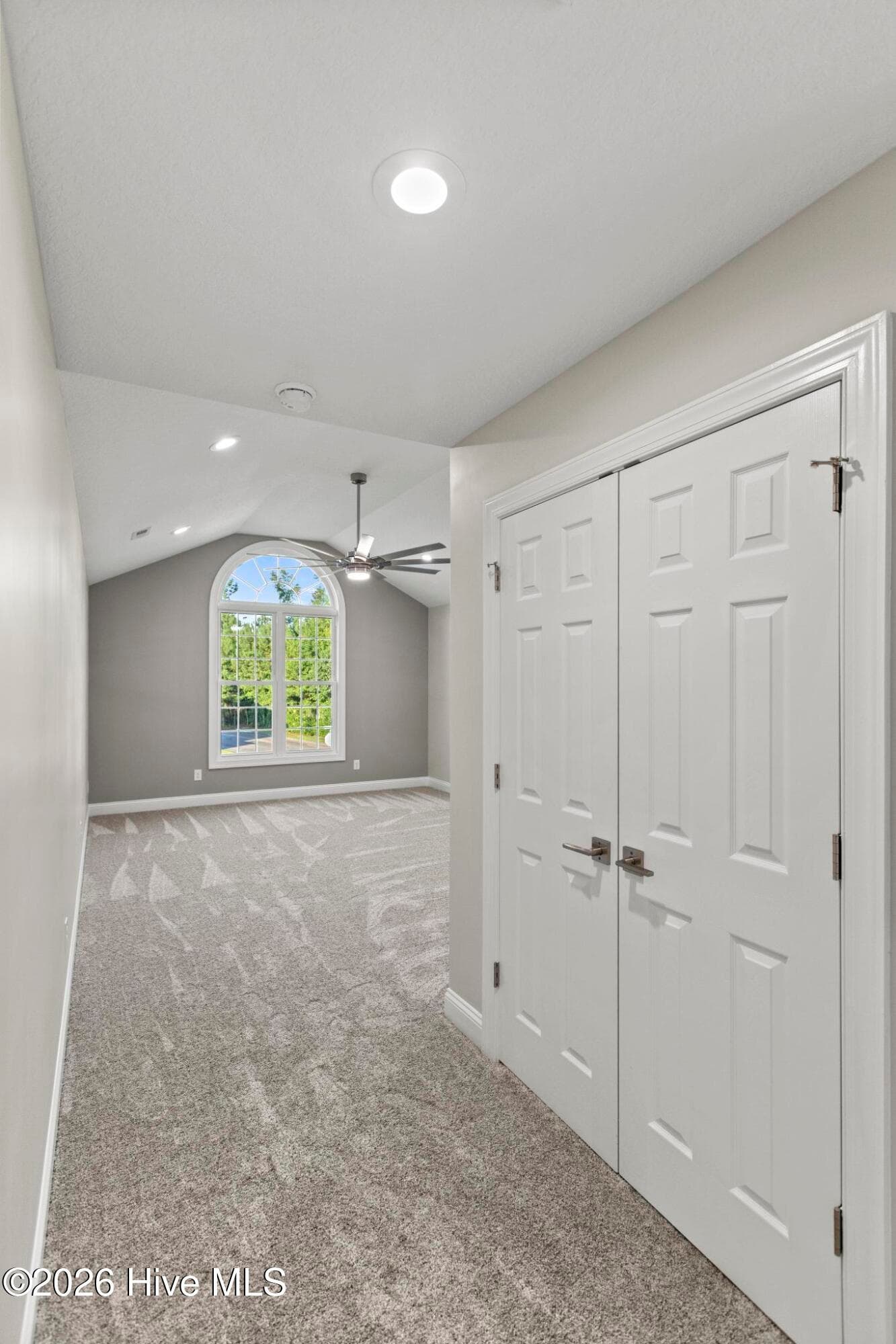 Single Family Residence at 401 King Richard Court, Jacksonville, NC 28546, photo 24 of 46