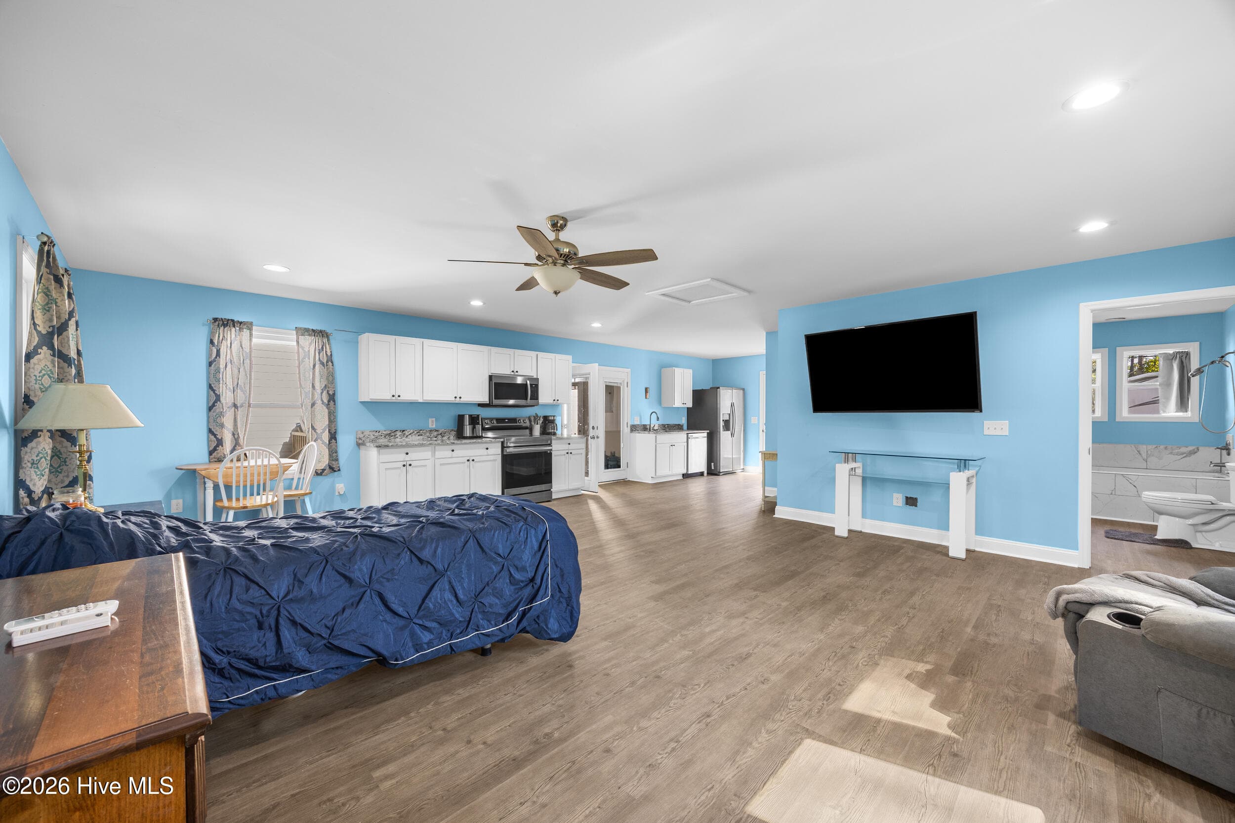 Single Family Residence at 469 West Firetower Road, Swansboro, NC 28584, photo 49 of 56