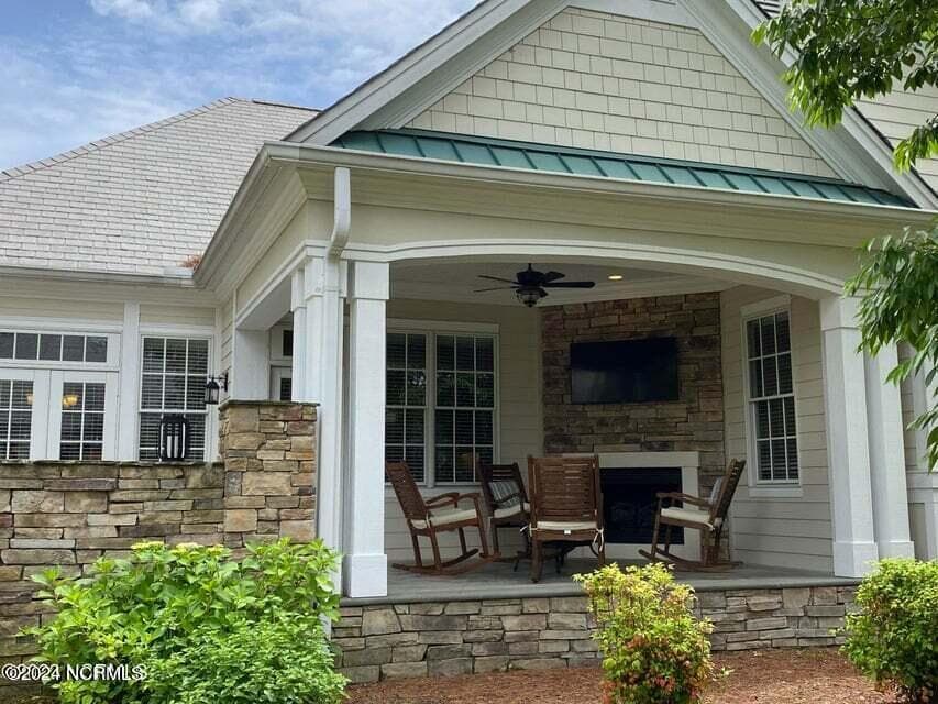 photo representative of 2-bedroom unit - 280 Cochrane Castle Circle # 8, Pinehurst, NC 28374