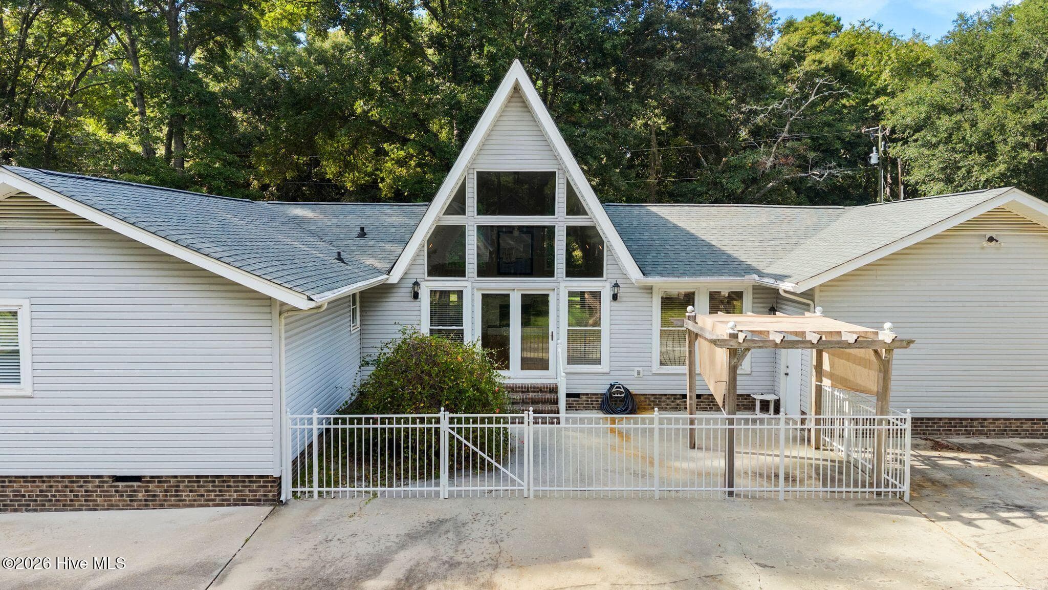 Single Family Residence at 220 Brockway Road, Wilmington, NC 28411, photo 59 of 97