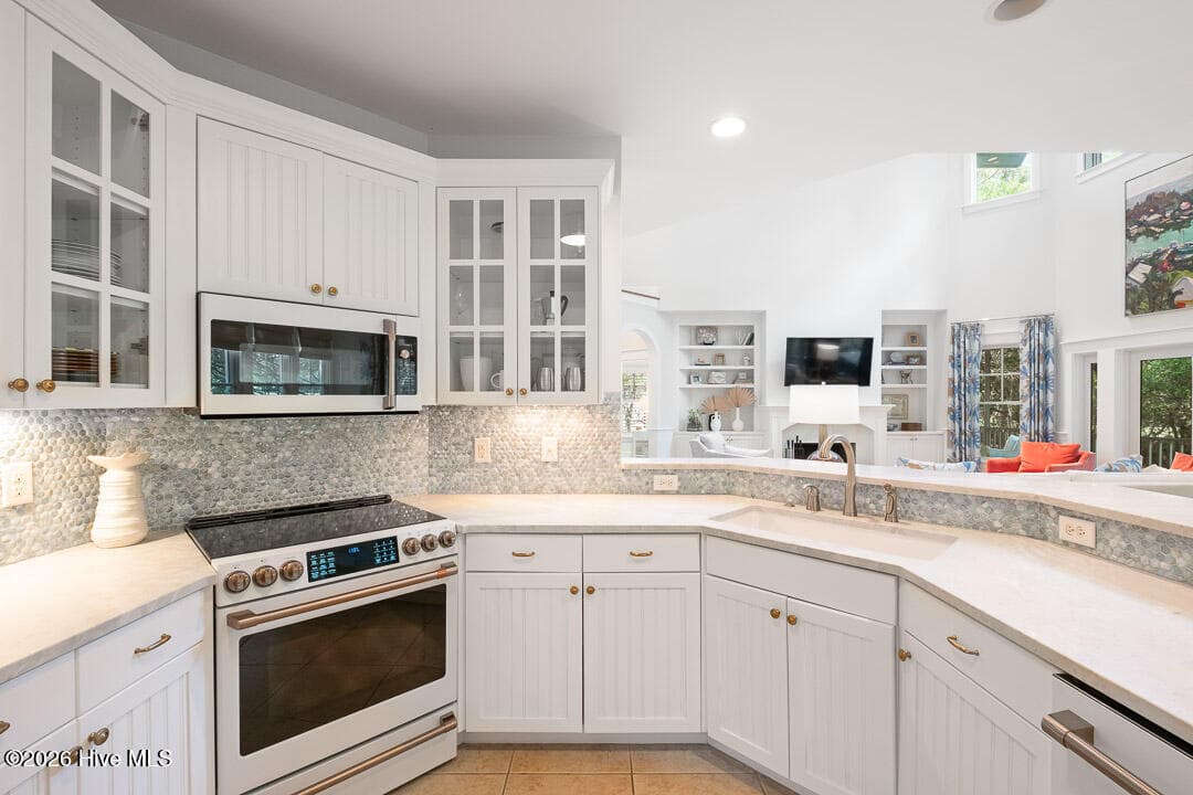 Single Family Residence at 17 Sabal Palm Trail, Bald Head Island, NC 28461, photo 14 of 42