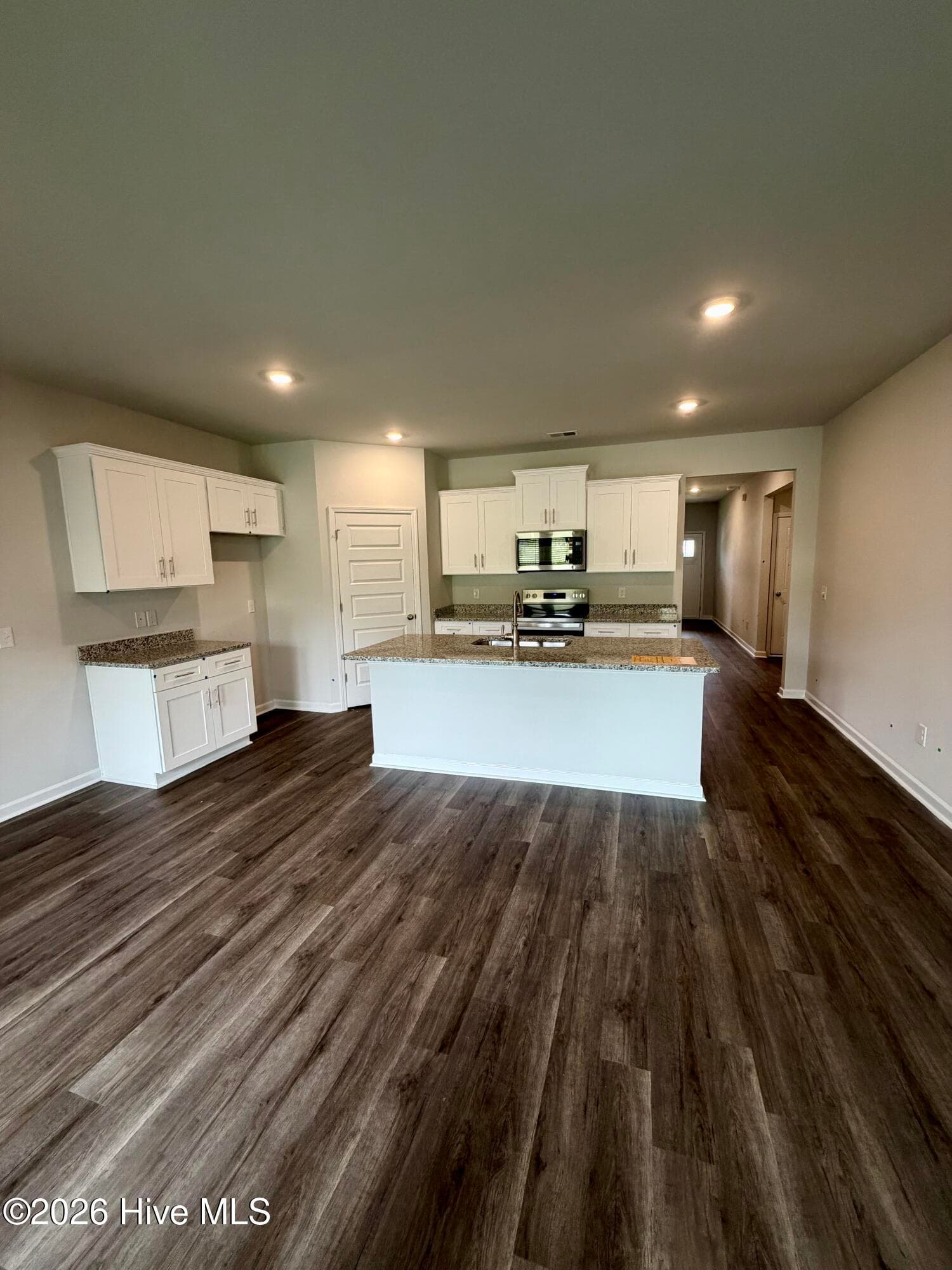 Single Family Residence at 5044 Captain Drive, Grovetown, GA 30813, photo 8 of 48