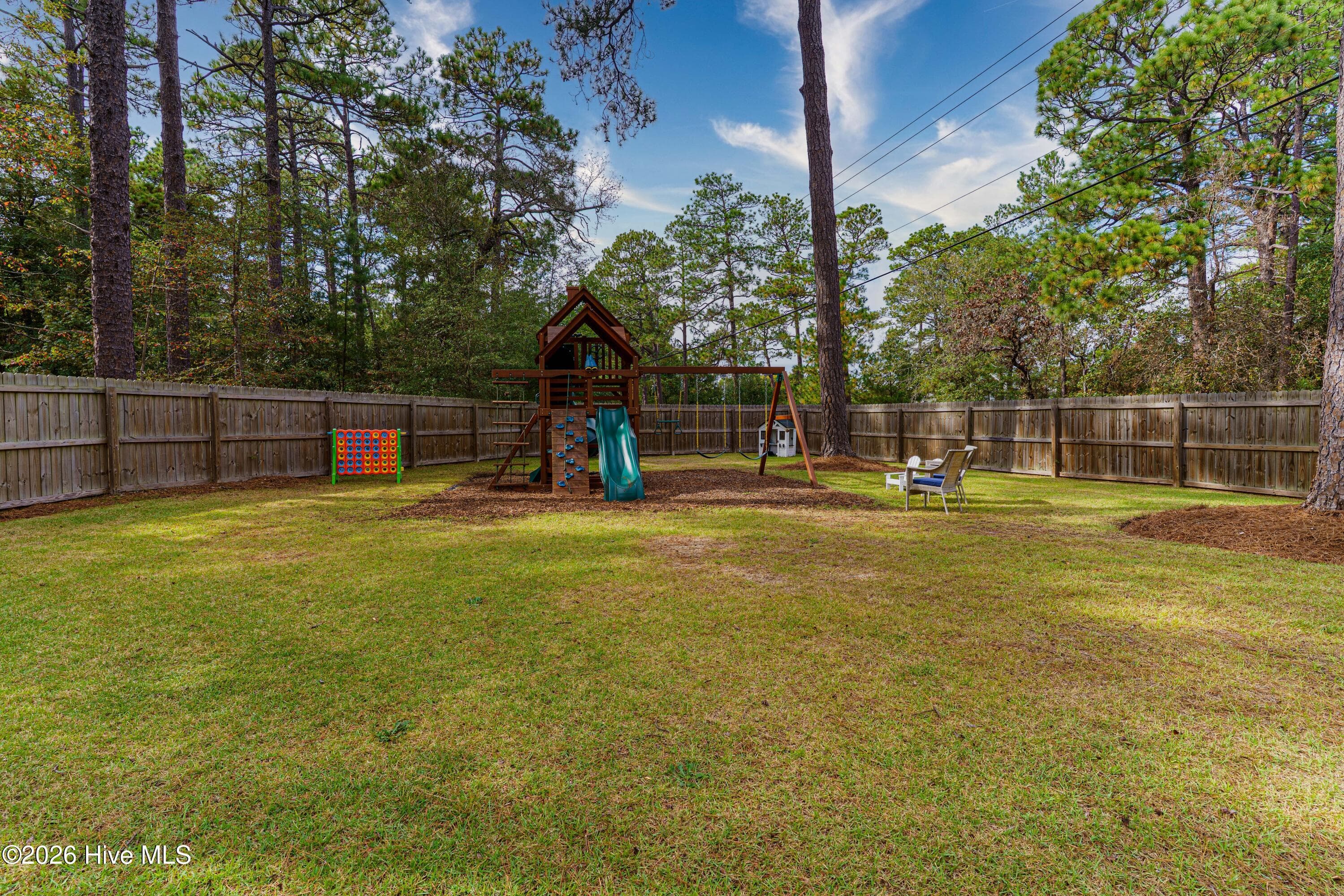 Single Family Residence at 14 Montclair Lane, Pinehurst, NC 28374, photo 27 of 39