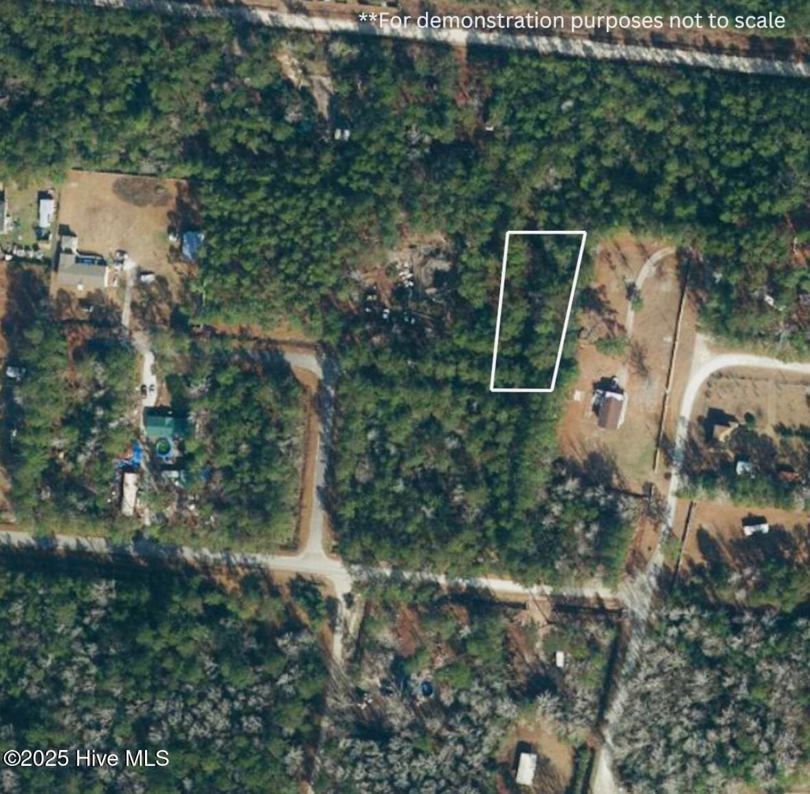 Wooded at 6670 1 Hewitt Street NW, Ocean Isle Beach, NC 28469, photo 2 of 8
