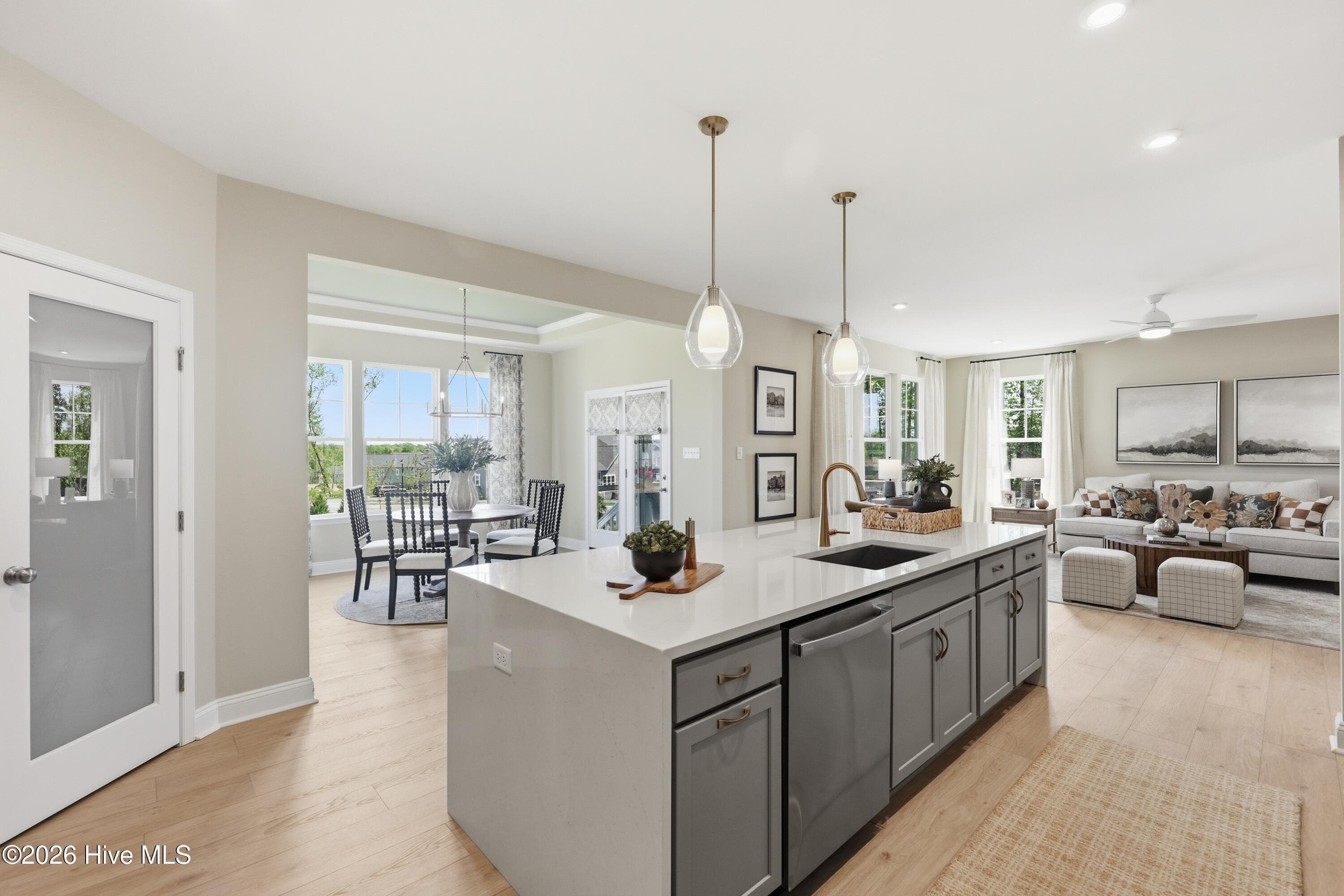 Single Family Residence at 1048 Fawn Valley Way, Wilmington, NC 28409, photo 8 of 36