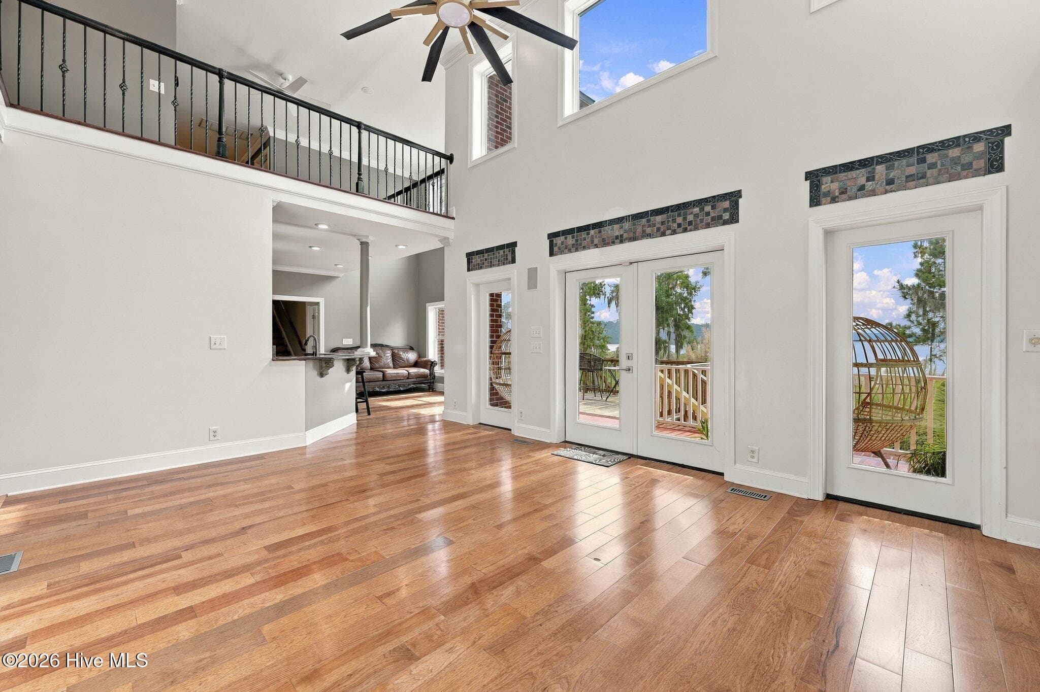 Living Room - 516 Long Point Road, Chocowinity, NC 27817