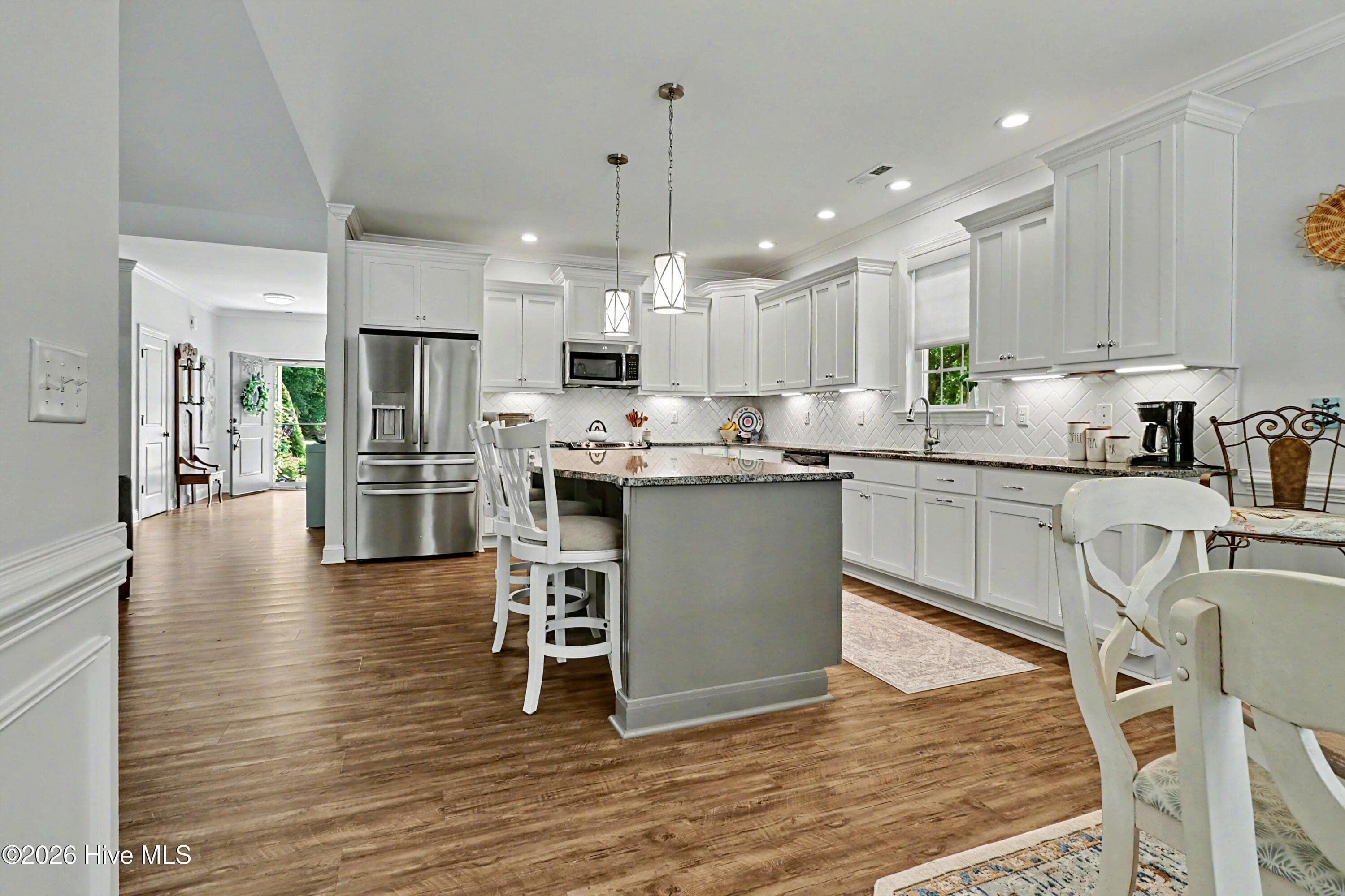 Single Family Residence at 207 Westminster Way, Hampstead, NC 28443, photo 4 of 44