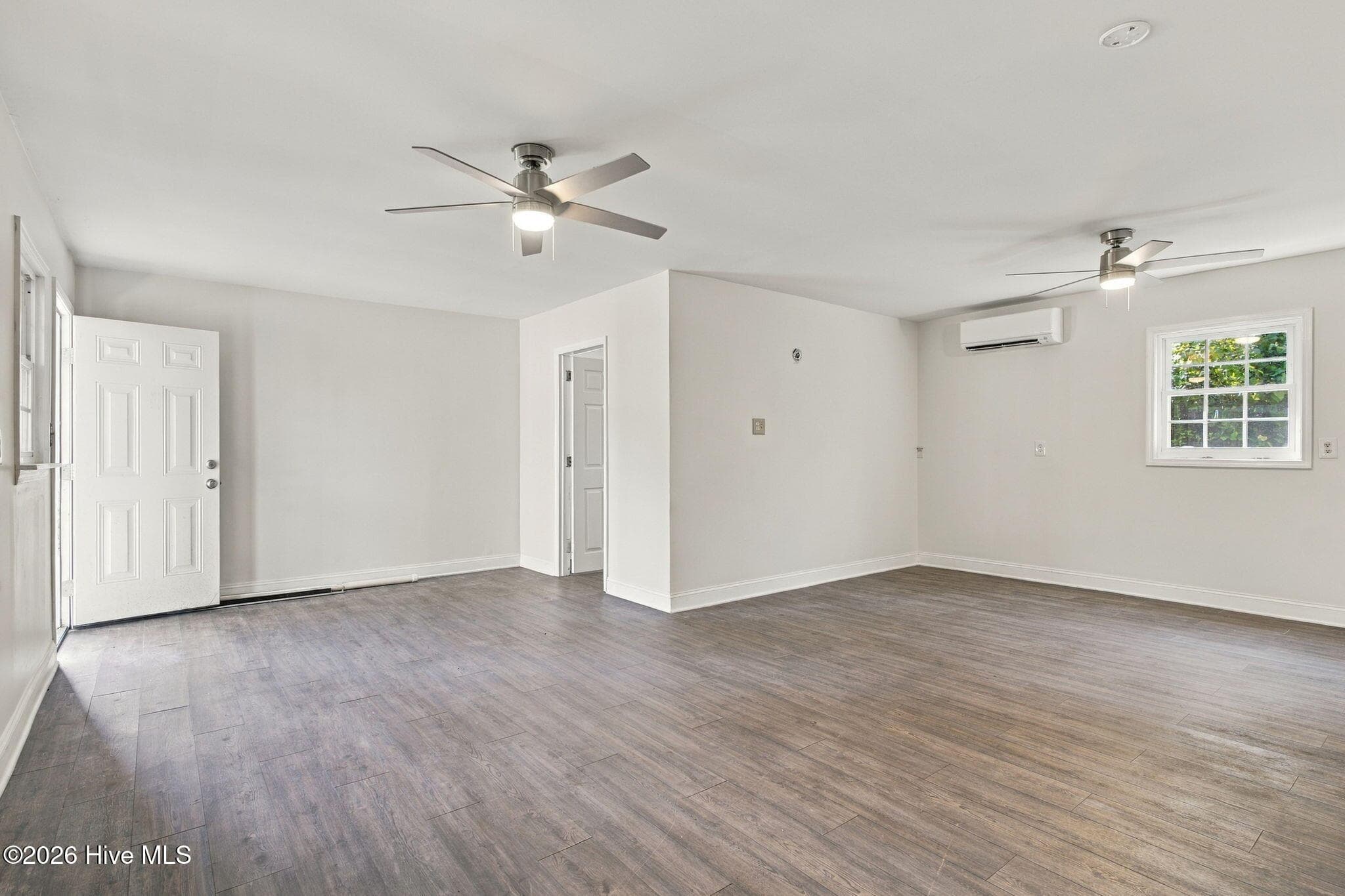 Single Family Residence at 5133 Clear Run Drive, Wilmington, NC 28403, photo 32 of 40
