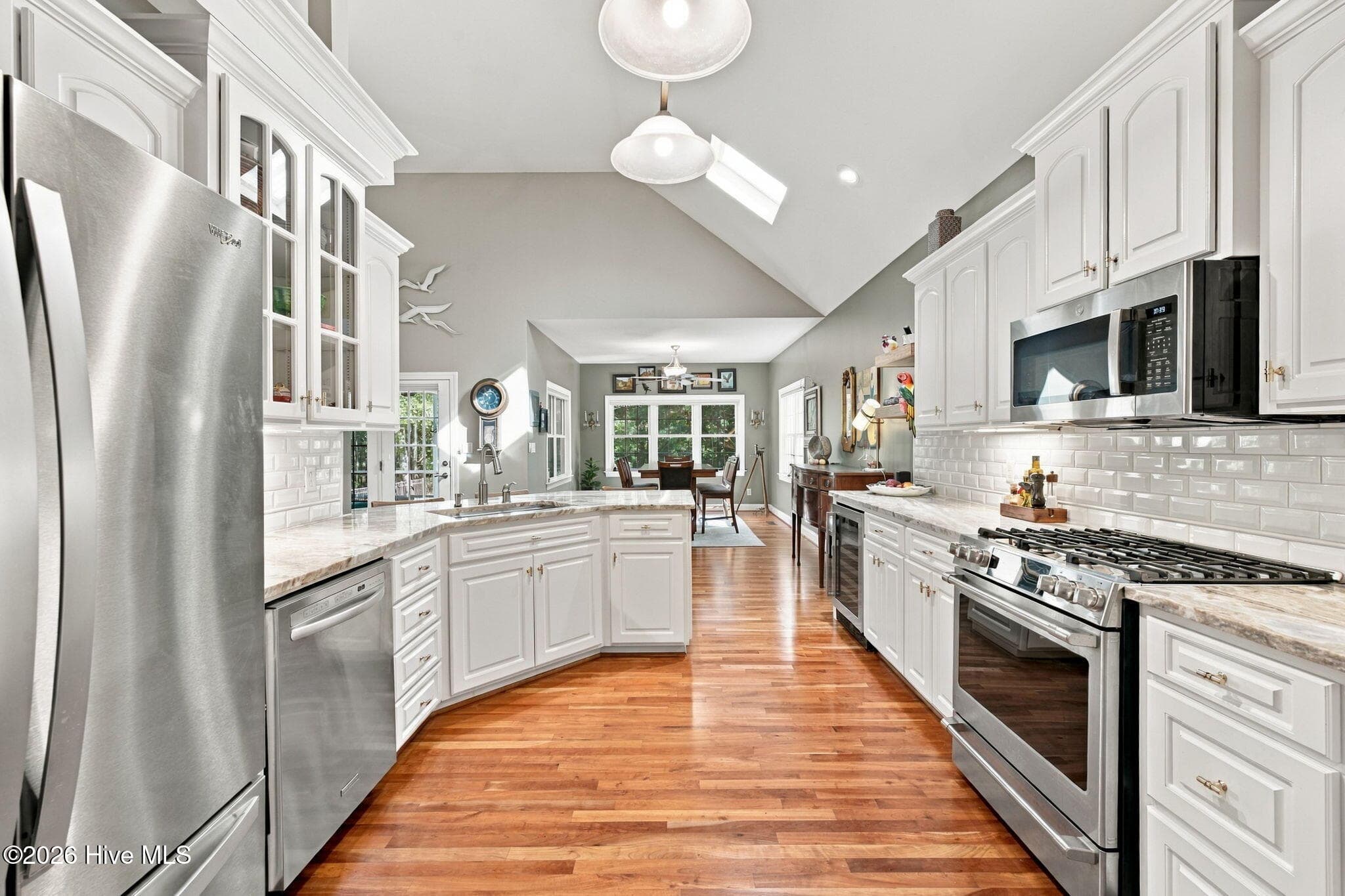 Single Family Residence at 102 Lugano Road, New Bern, NC 28562, photo 18 of 47