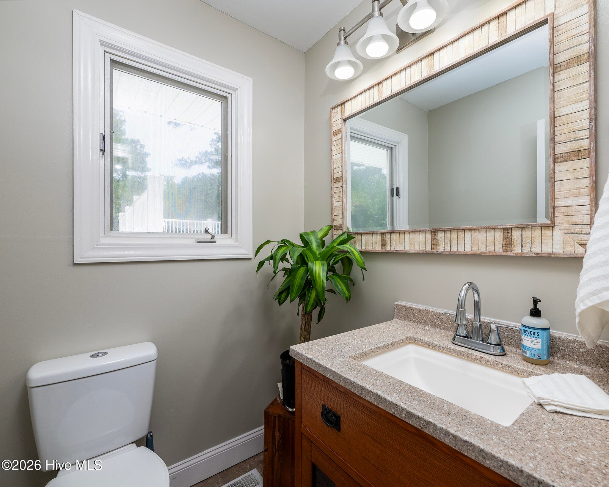 Half Bathroom - 5616 Gondolier Drive, New Bern, NC 28560