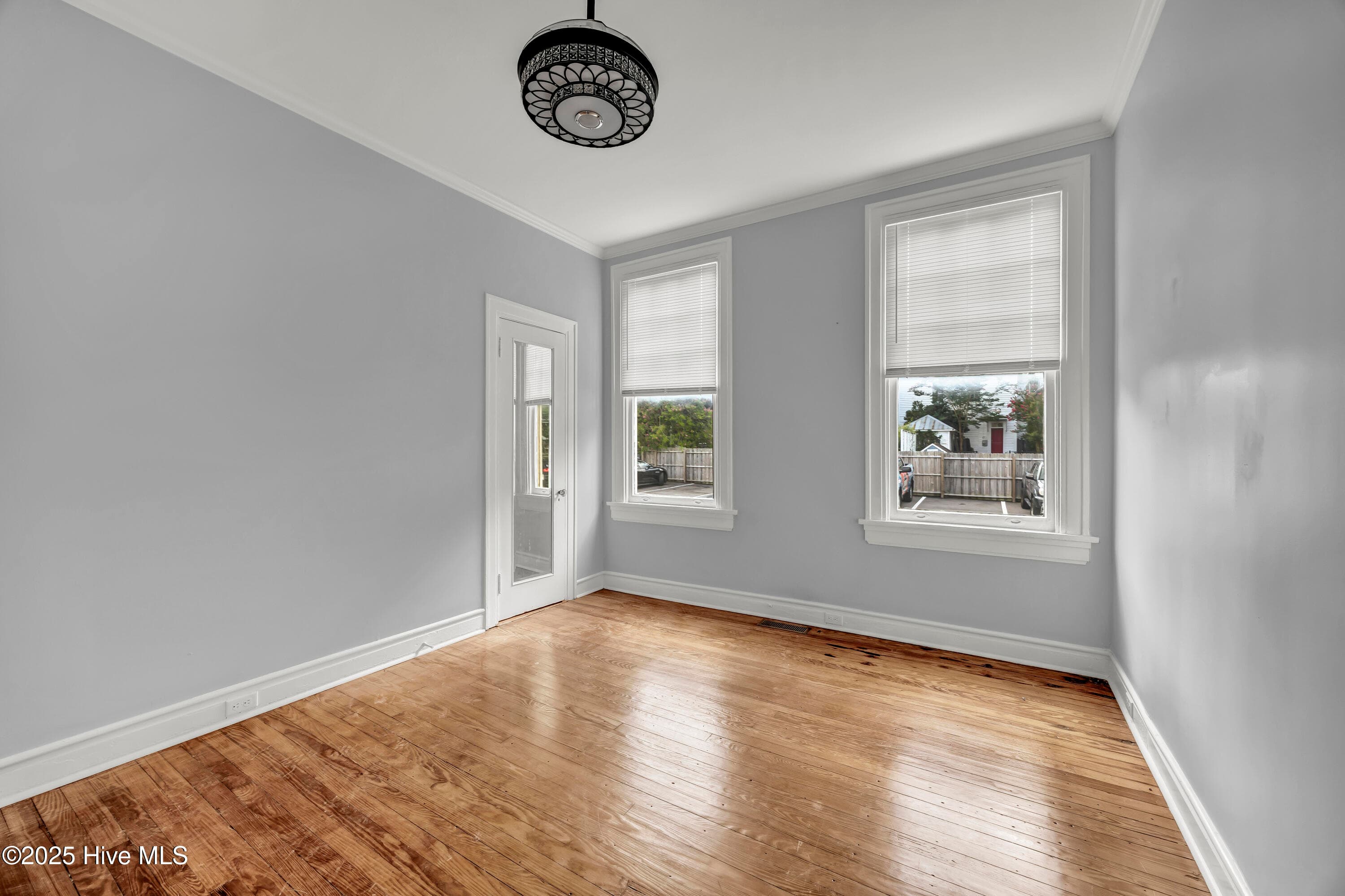 Duplex at 8 S 7th Street, Wilmington, NC 28401, photo 18 of 46