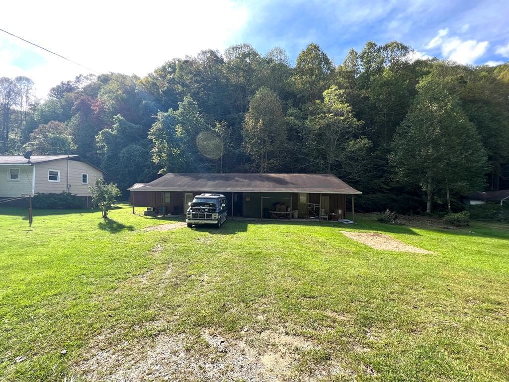 Residential at 1050 US Highway 19, Topton, NC 28781, photo 18 of 31