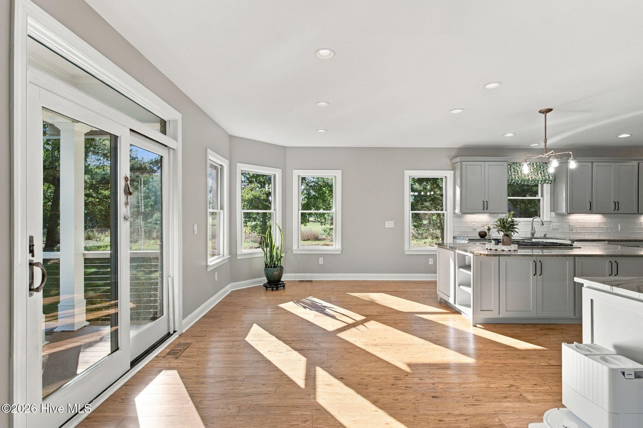Single Family Residence at 112 Cedar Court, Wallace, NC 28466, photo 12 of 85
