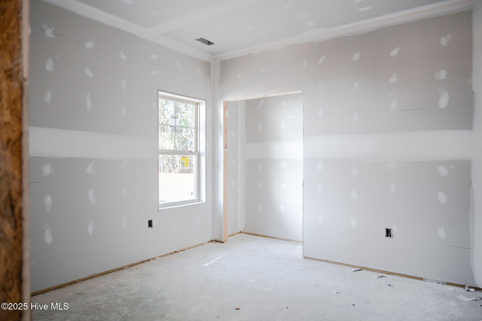 TELLURIDE LOT 06 - "Colston" - 229 Telluride Court, Aberdeen, NC 28315