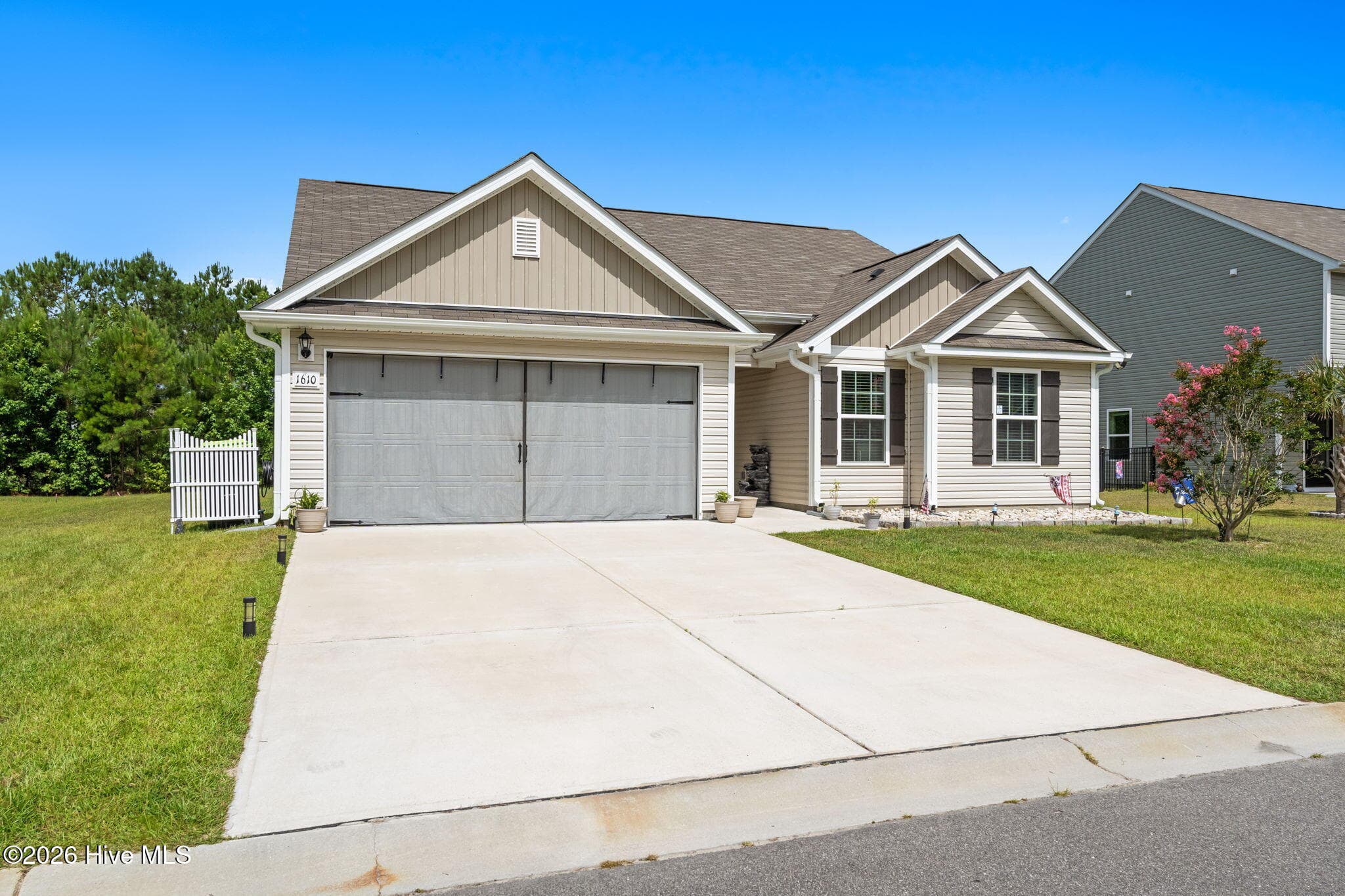 Single Family Residence at 1610 Gate Hill Road SE, Bolivia, NC 28422, photo 2 of 32