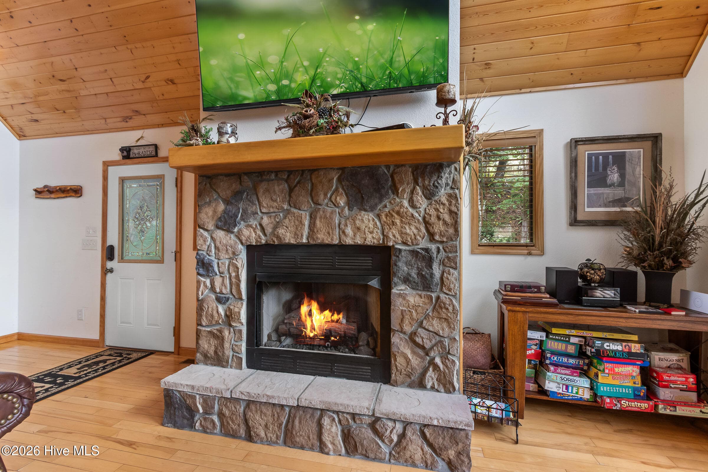 Single Family Residence at 660 Buck Ridge Drive, Murphy, NC 28906, photo 21 of 77