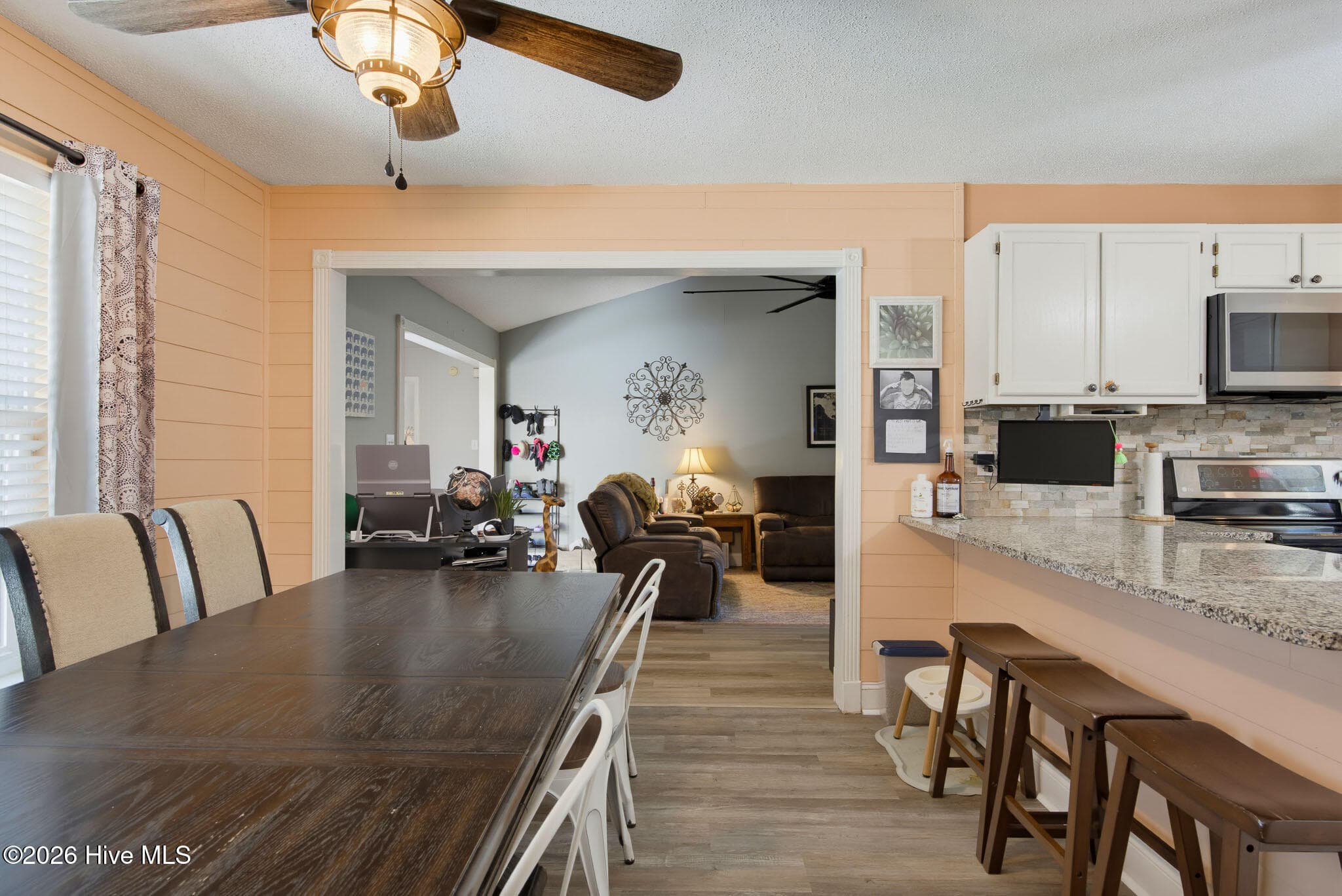 Single Family Residence at 103 Tory Circle, Jacksonville, NC 28546, photo 14 of 41