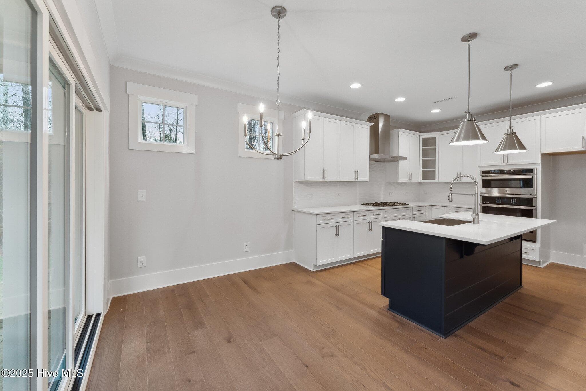 Single Family Residence at 1016 Doe Place, Wilmington, NC 28409, photo 7 of 36